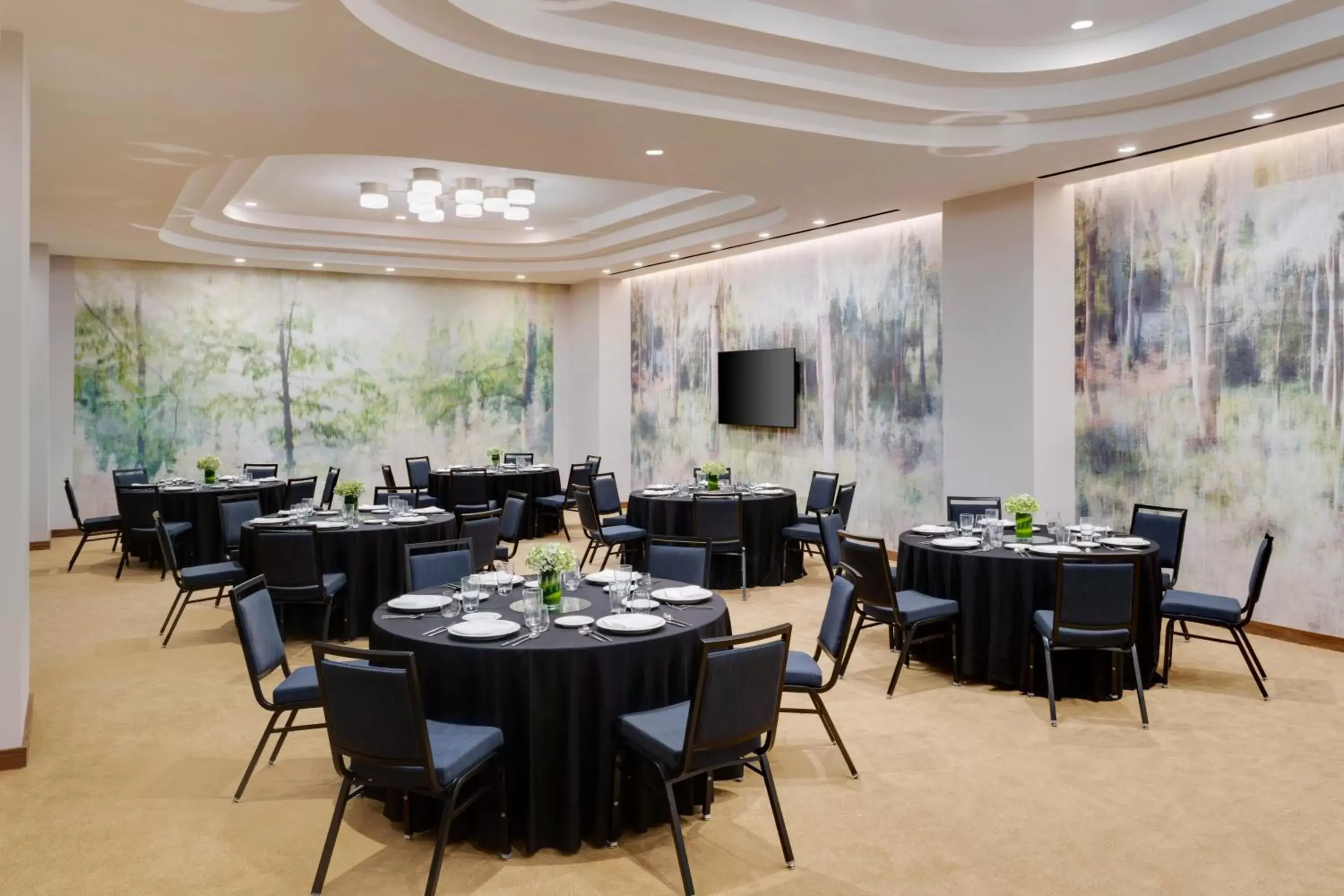 Meeting/conference room, Restaurant/Places to Eat in Hyatt House LAX Century Blvd