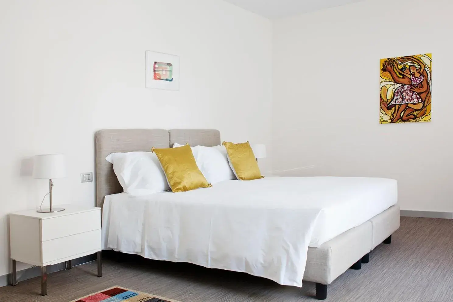 Bed in Zambala Luxury Residence