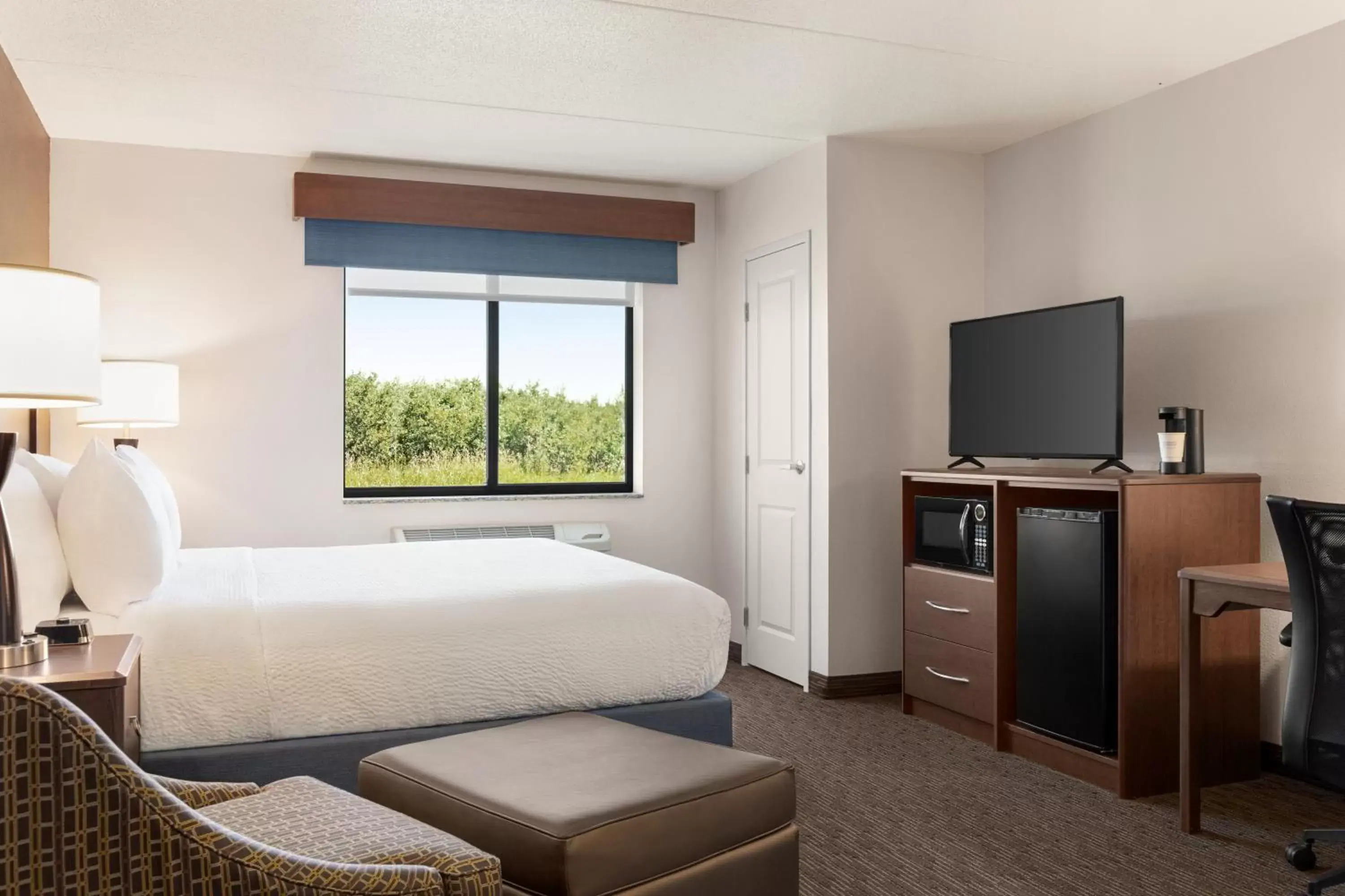 King Room - Mobility Access/Non-Smoking in AmericInn by Wyndham Baudette