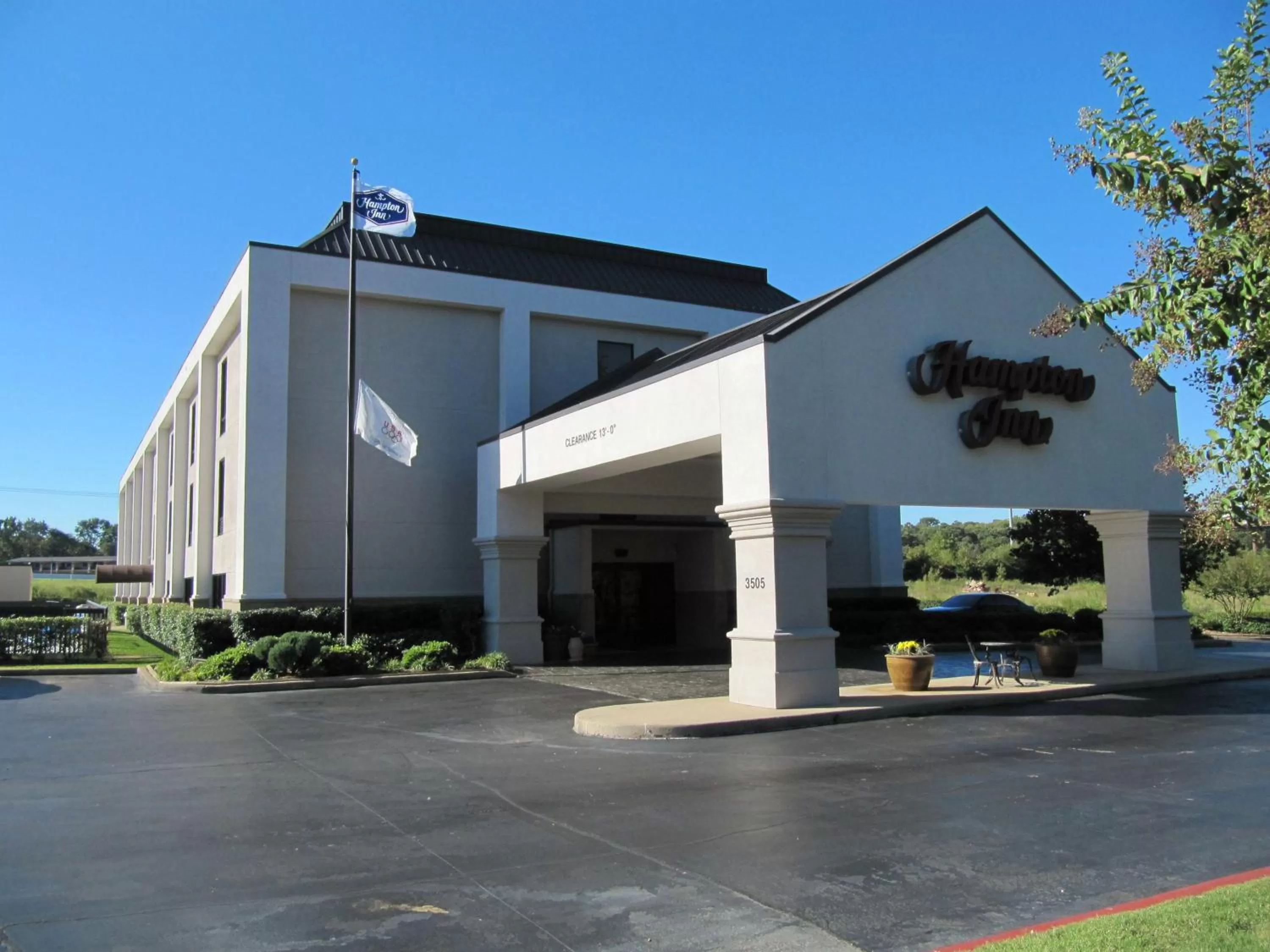 Property building in Hampton Inn Lindale/Tyler