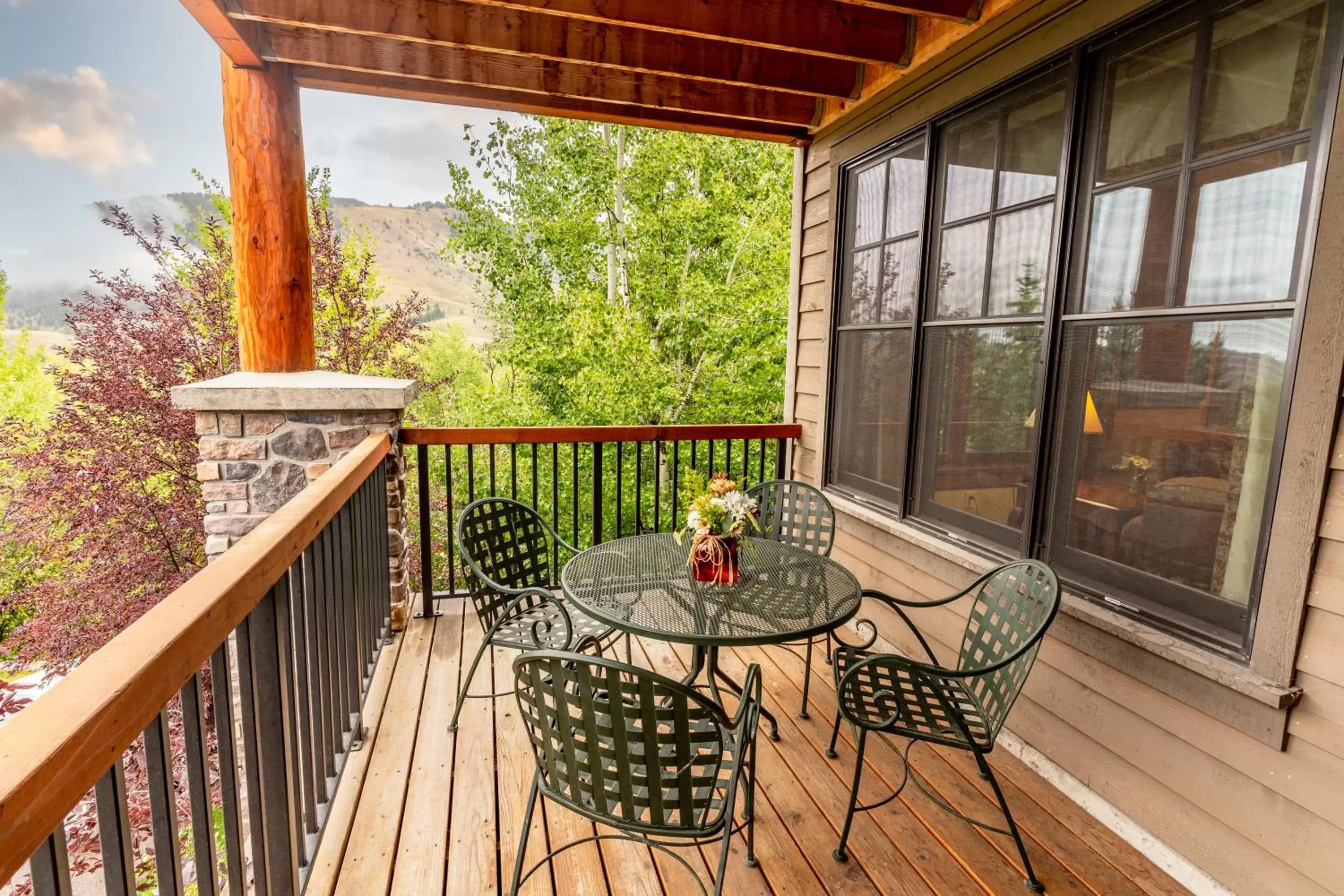 Patio, Balcony/Terrace in Snow King Resort