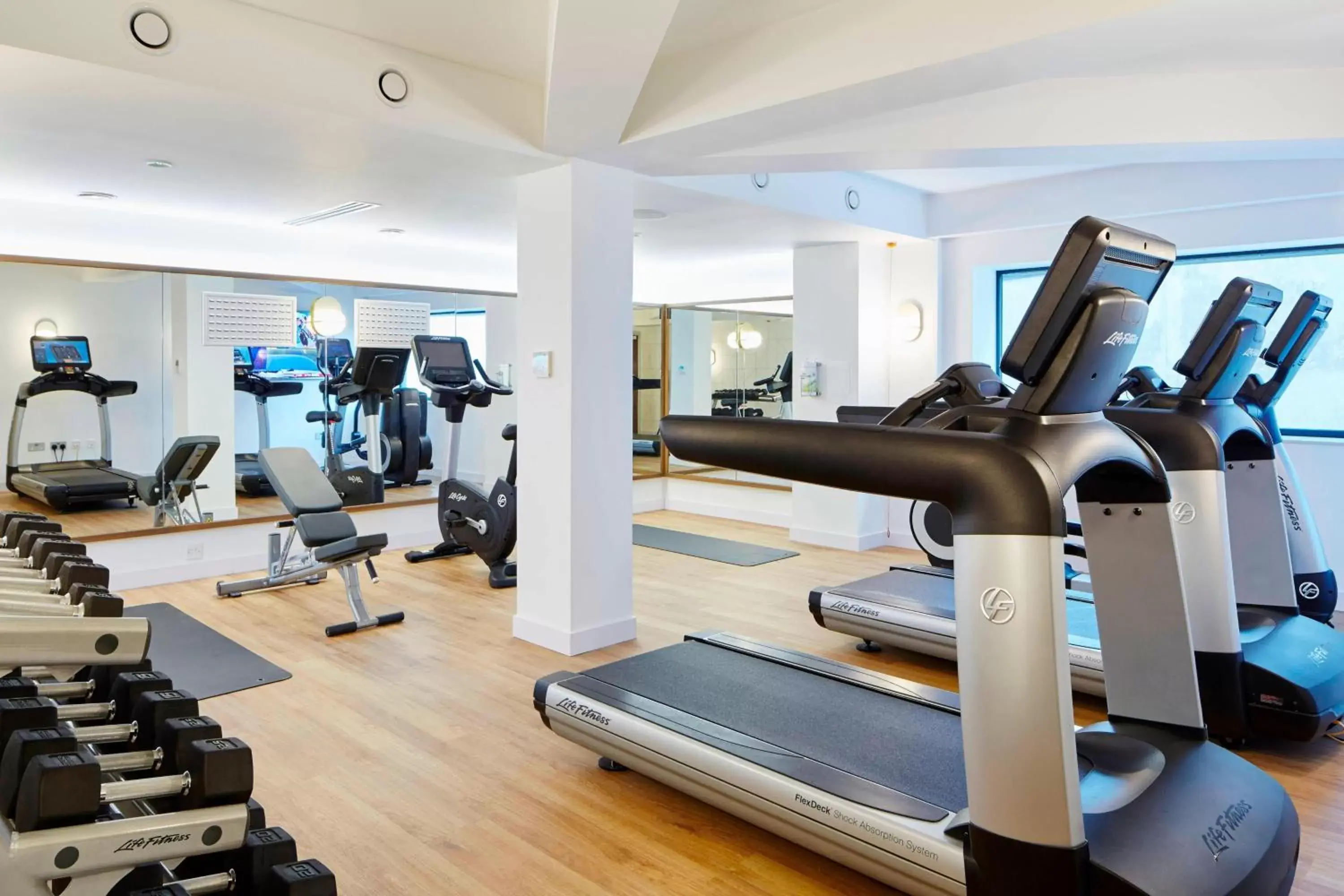 Fitness centre/facilities, Fitness Center/Facilities in Courtyard by Marriott Luton Airport