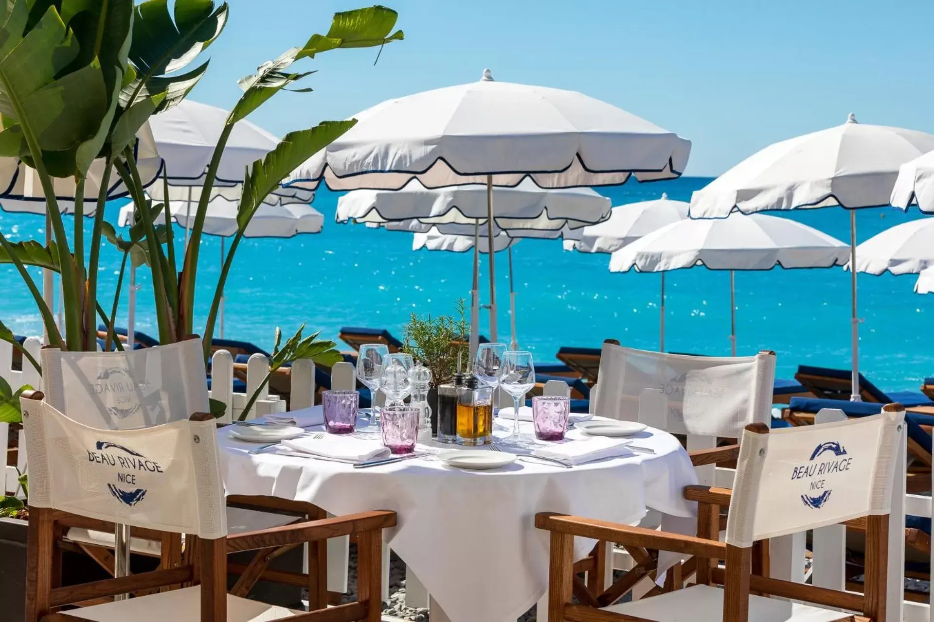 Beach, Restaurant/Places to Eat in Hotel Beau Rivage