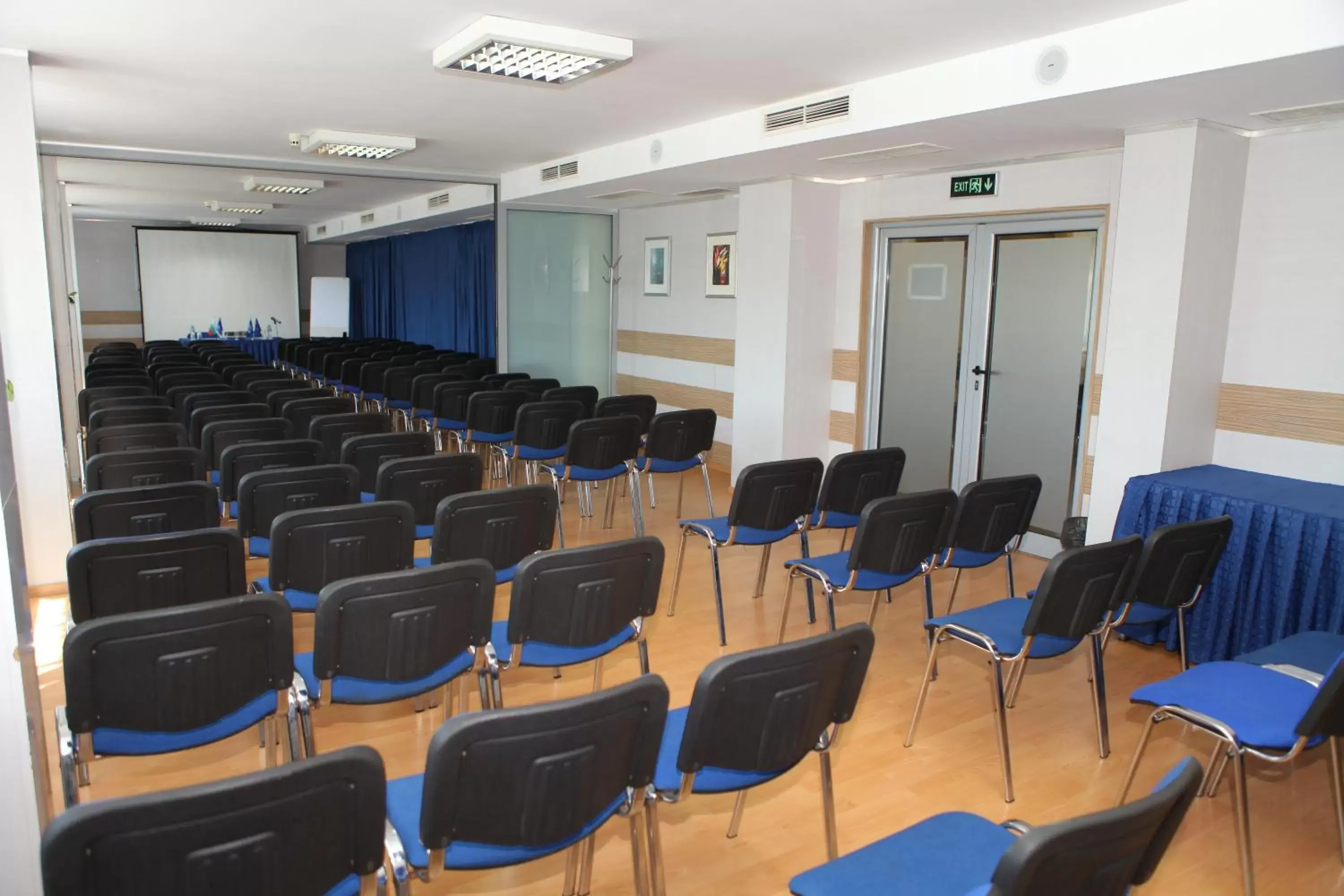 Meeting/conference room in Aqua Hotel