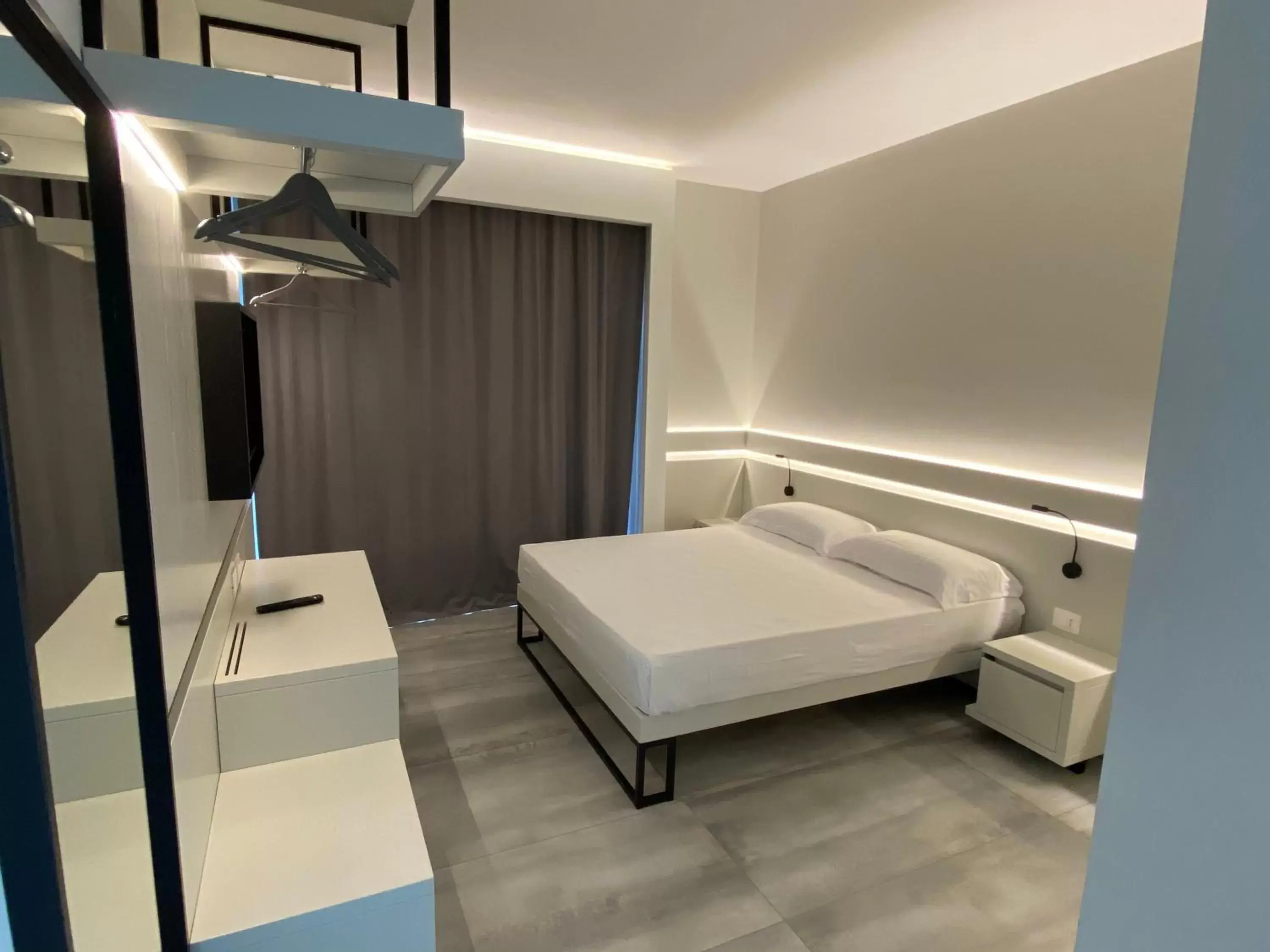 Bed in Aether Suites Tropea - Free Parking