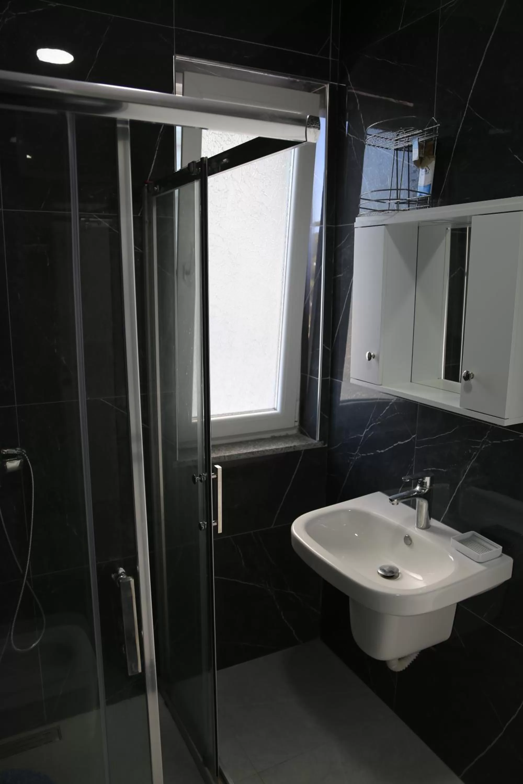 Bathroom in Anchor Apartments