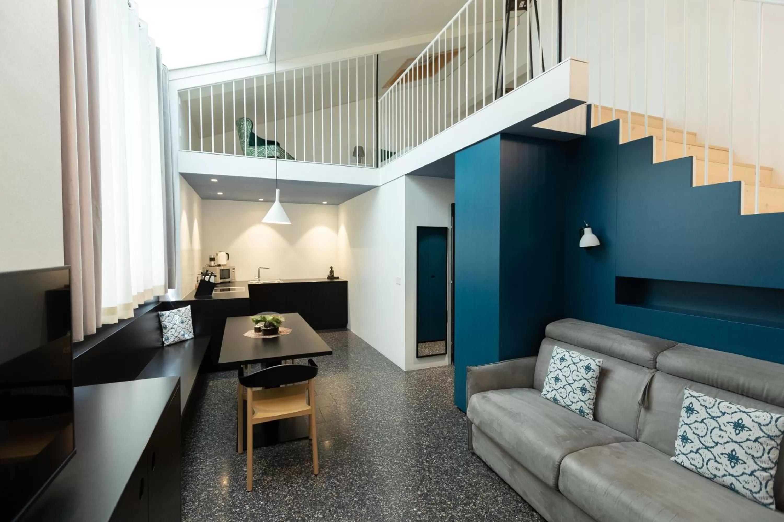 Living room in Pepper Suite