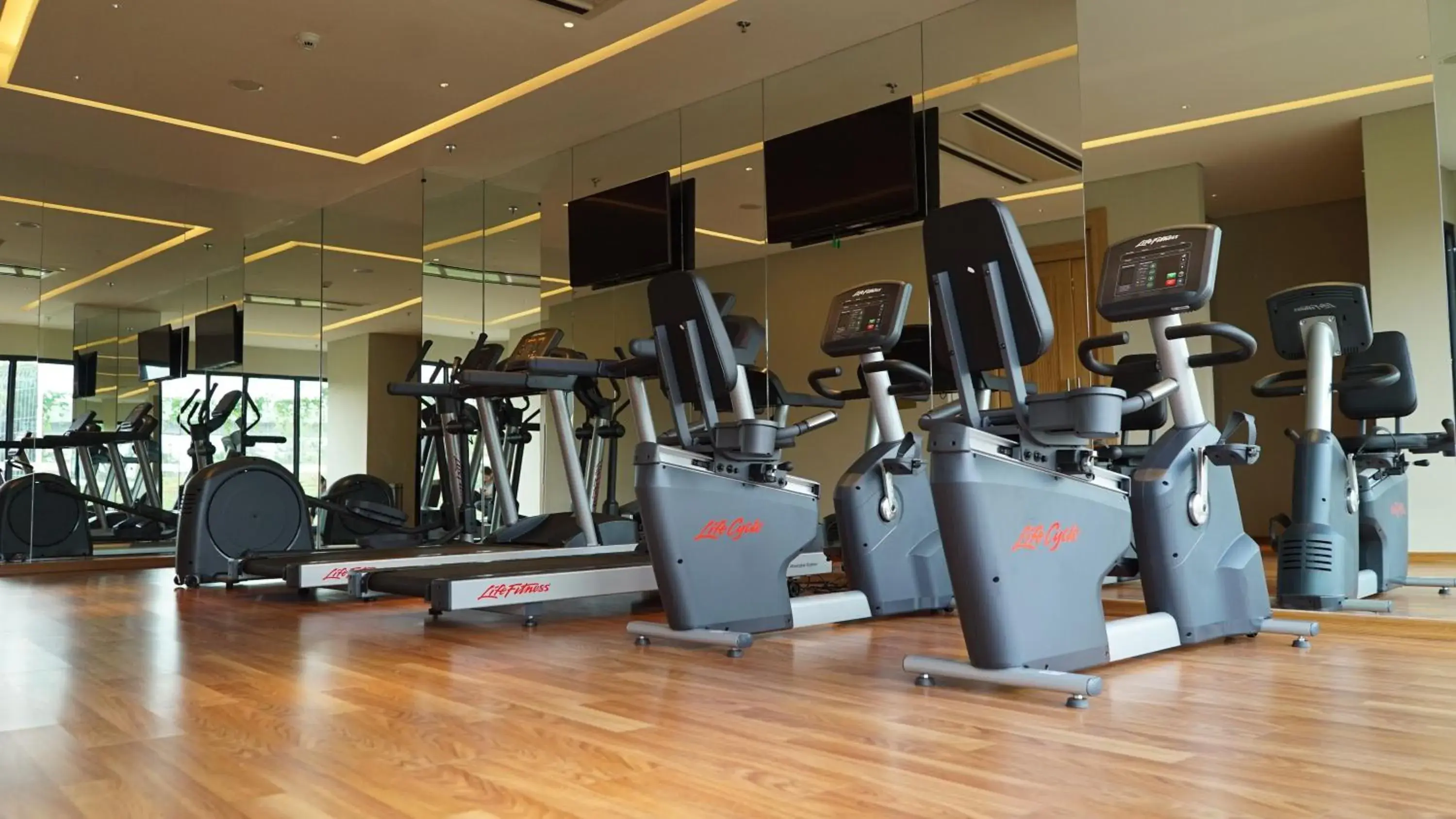 Fitness centre/facilities, Fitness Center/Facilities in Hotel Santika Premiere Bandara Palembang