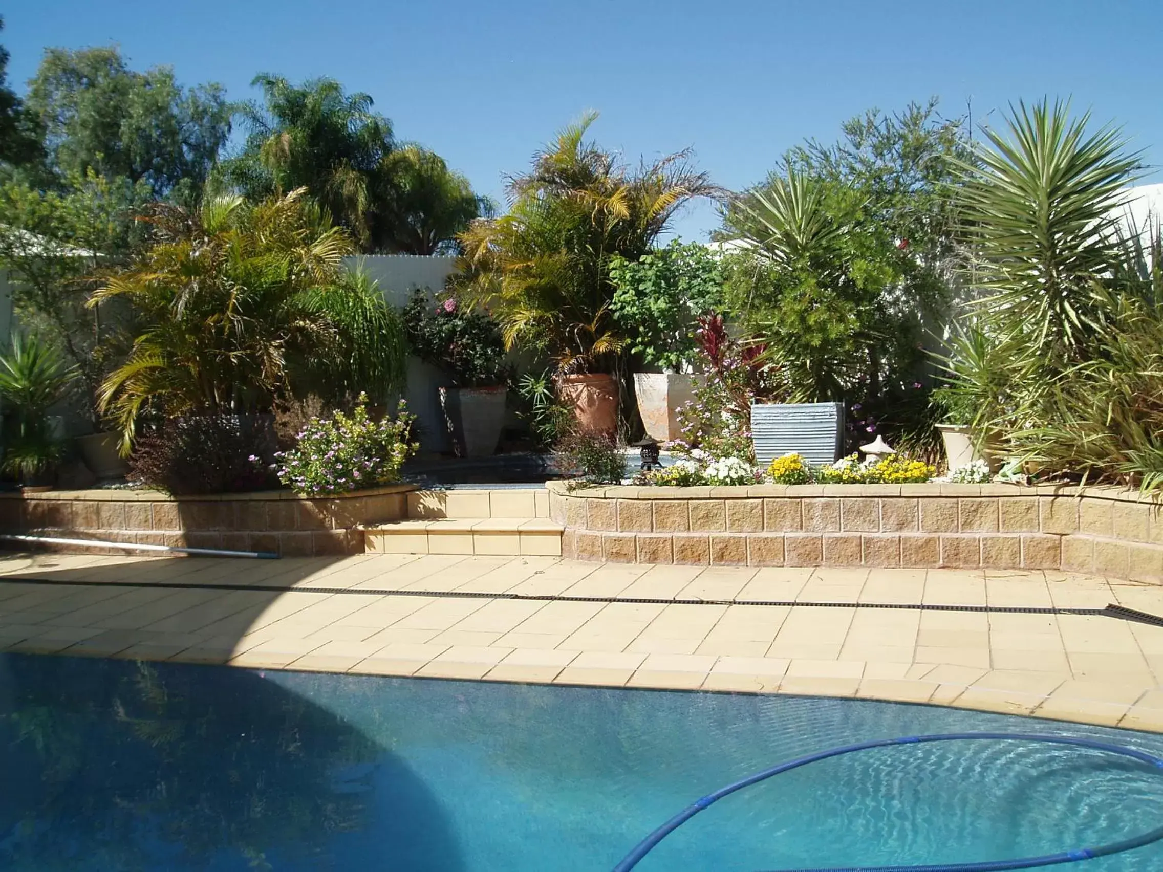 Swimming pool in A Good Rest B & B Swimming pool in A Good Rest B & B