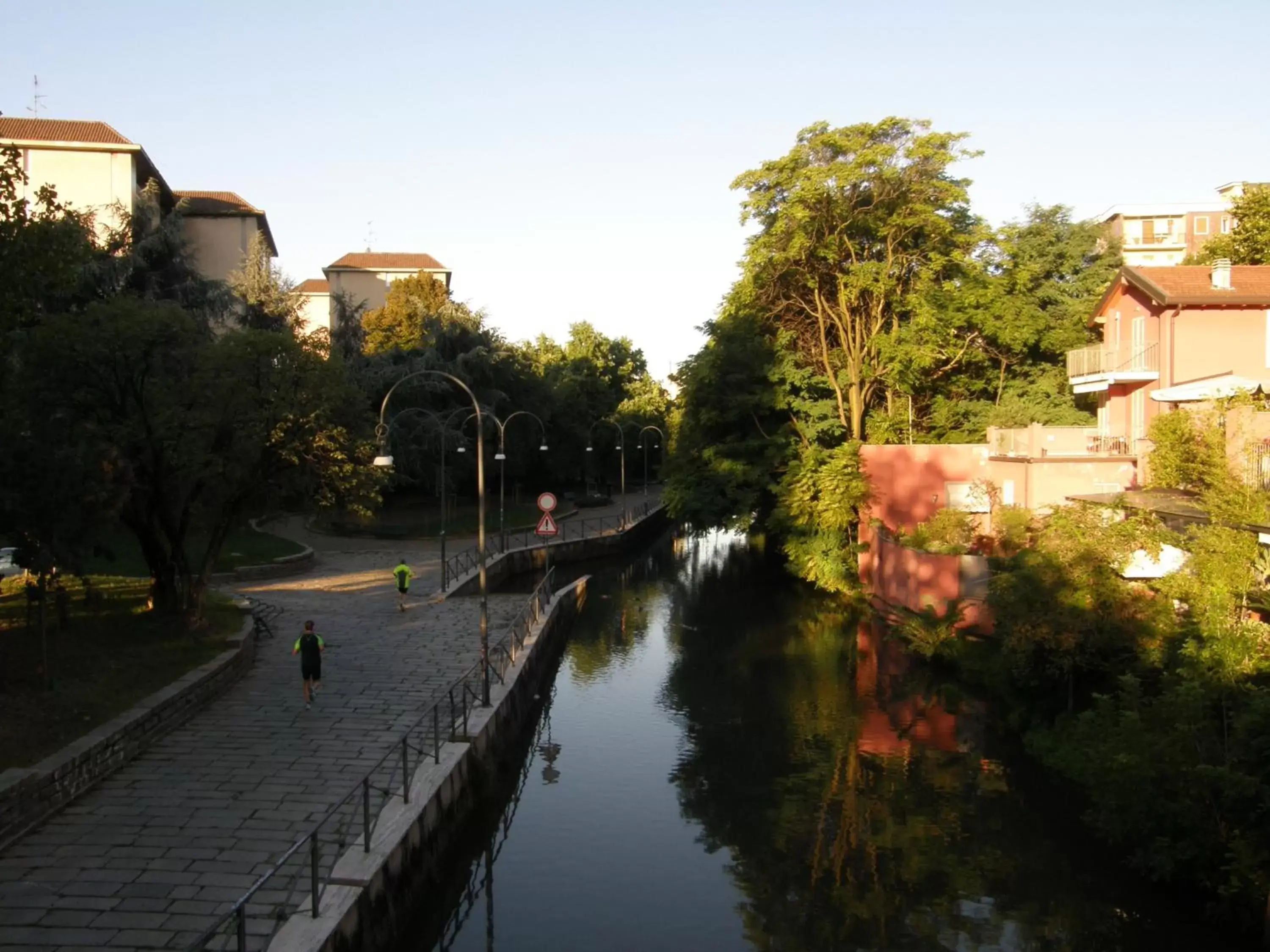 Sports, Neighborhood in Zuretti 61