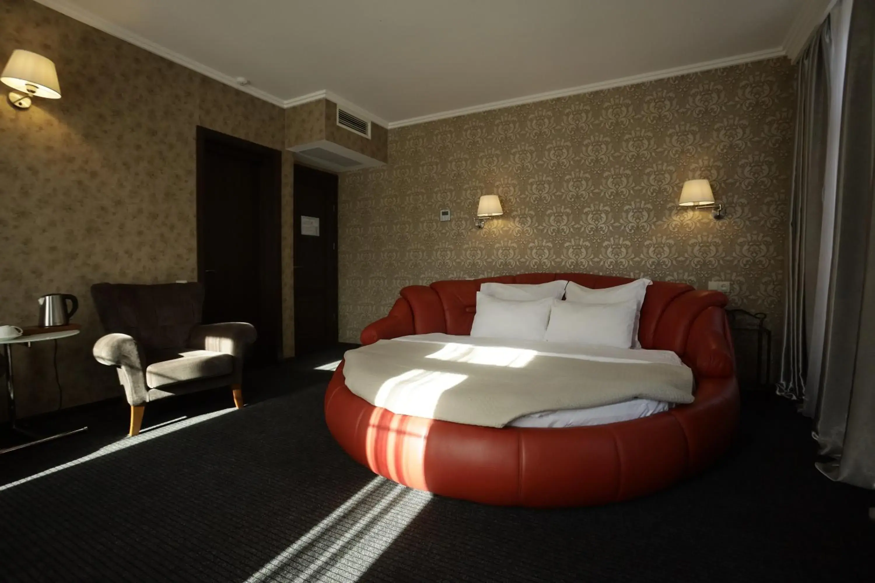 Bed in Redline Hotel