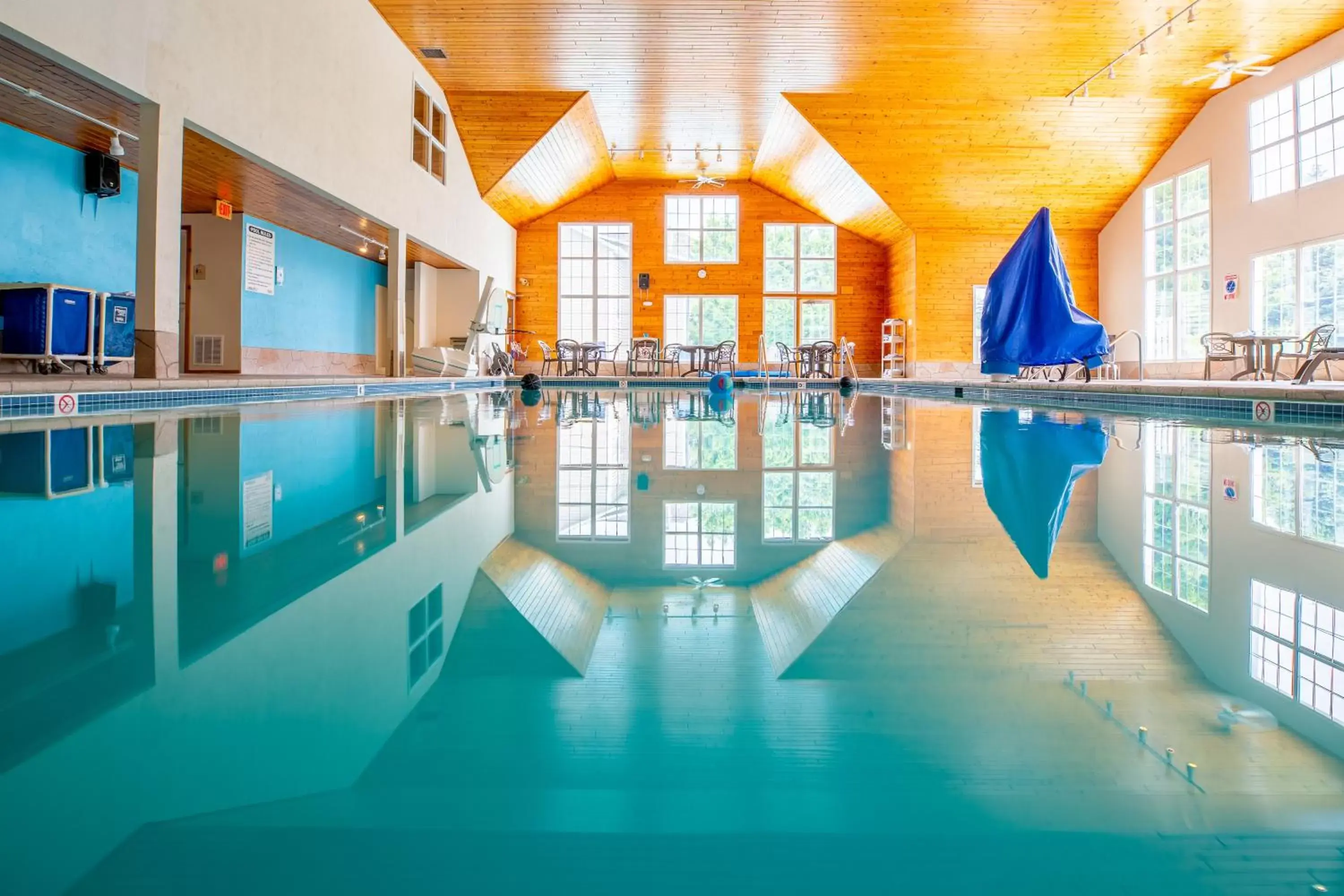 Swimming Pool in Newport Resort