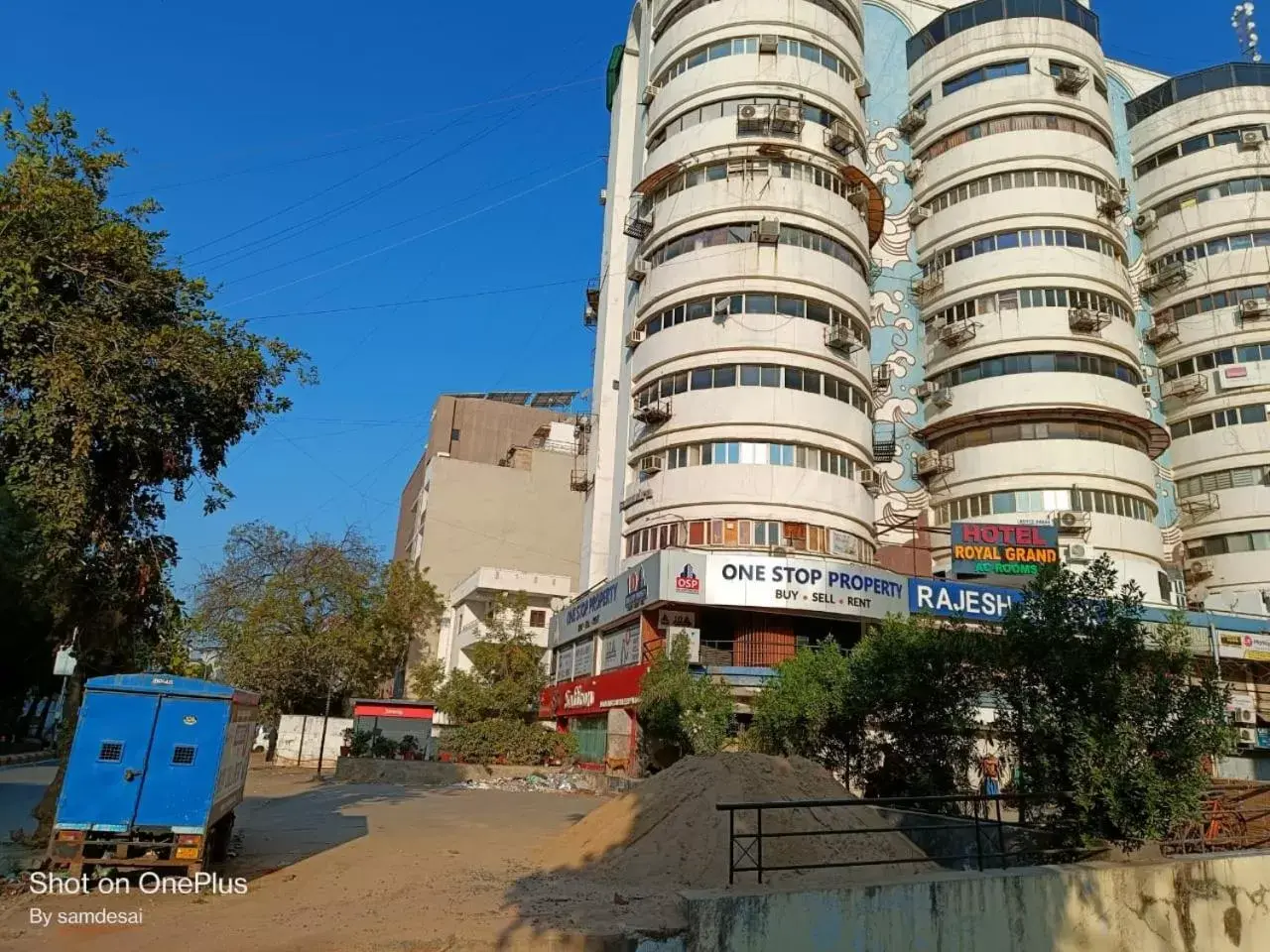 Property Building in HOTEL ROYAL GRAND Property Building in HOTEL ROYAL GRAND