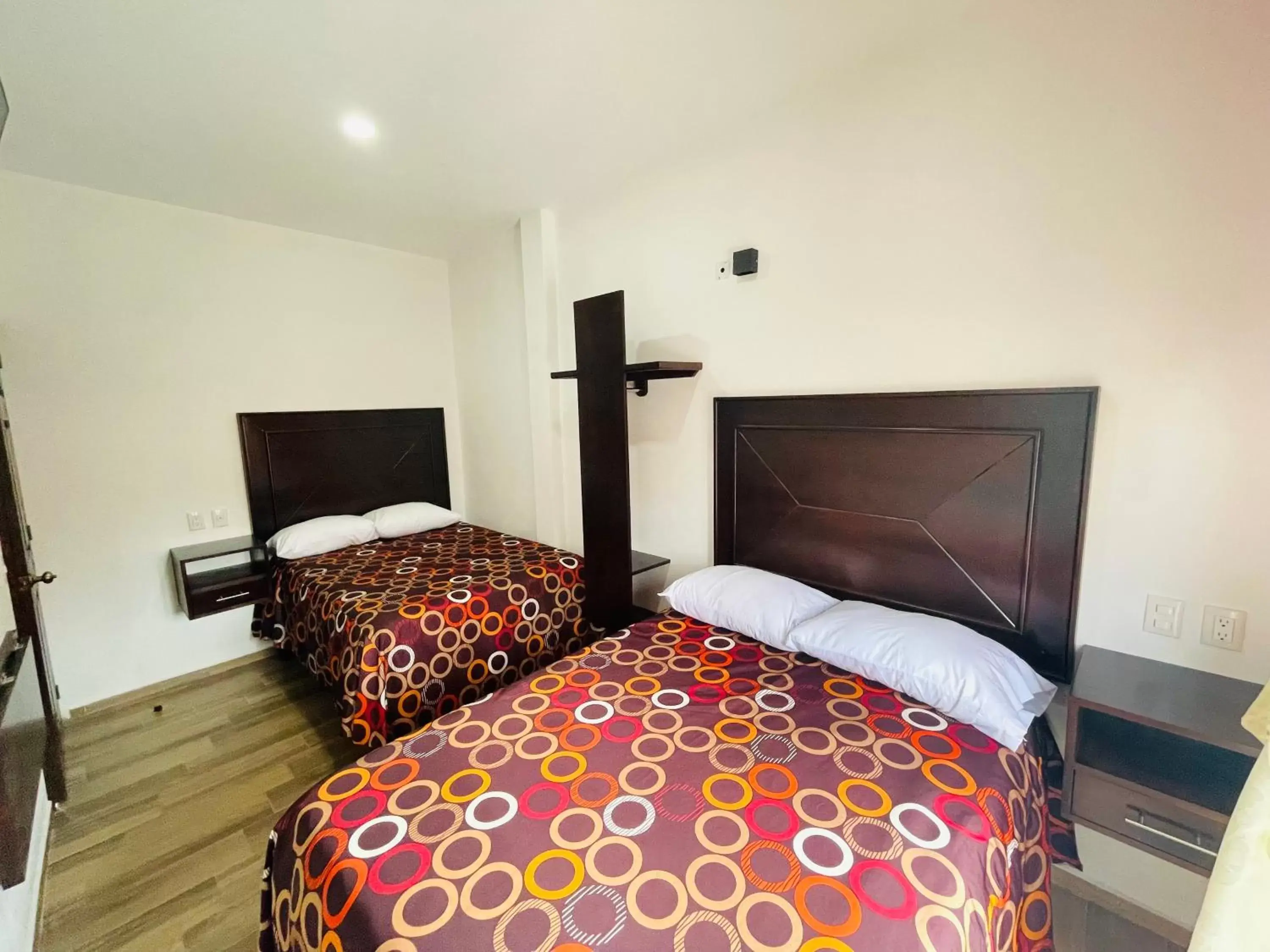 Bedroom, Bed in HOTEL LA GRAN MANZANA