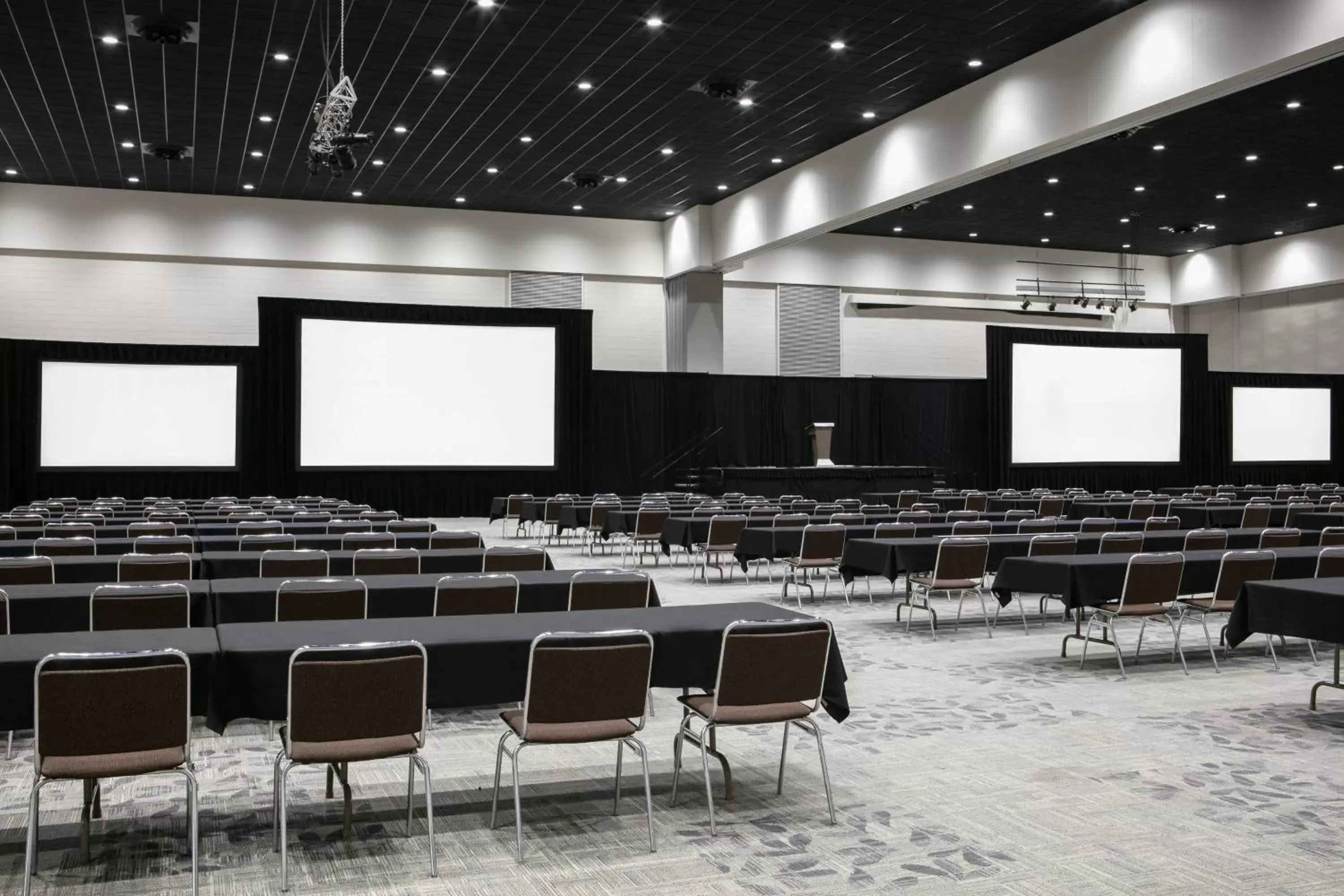 Meeting/conference room in Courtyard Sioux City Downtown/Convention Center