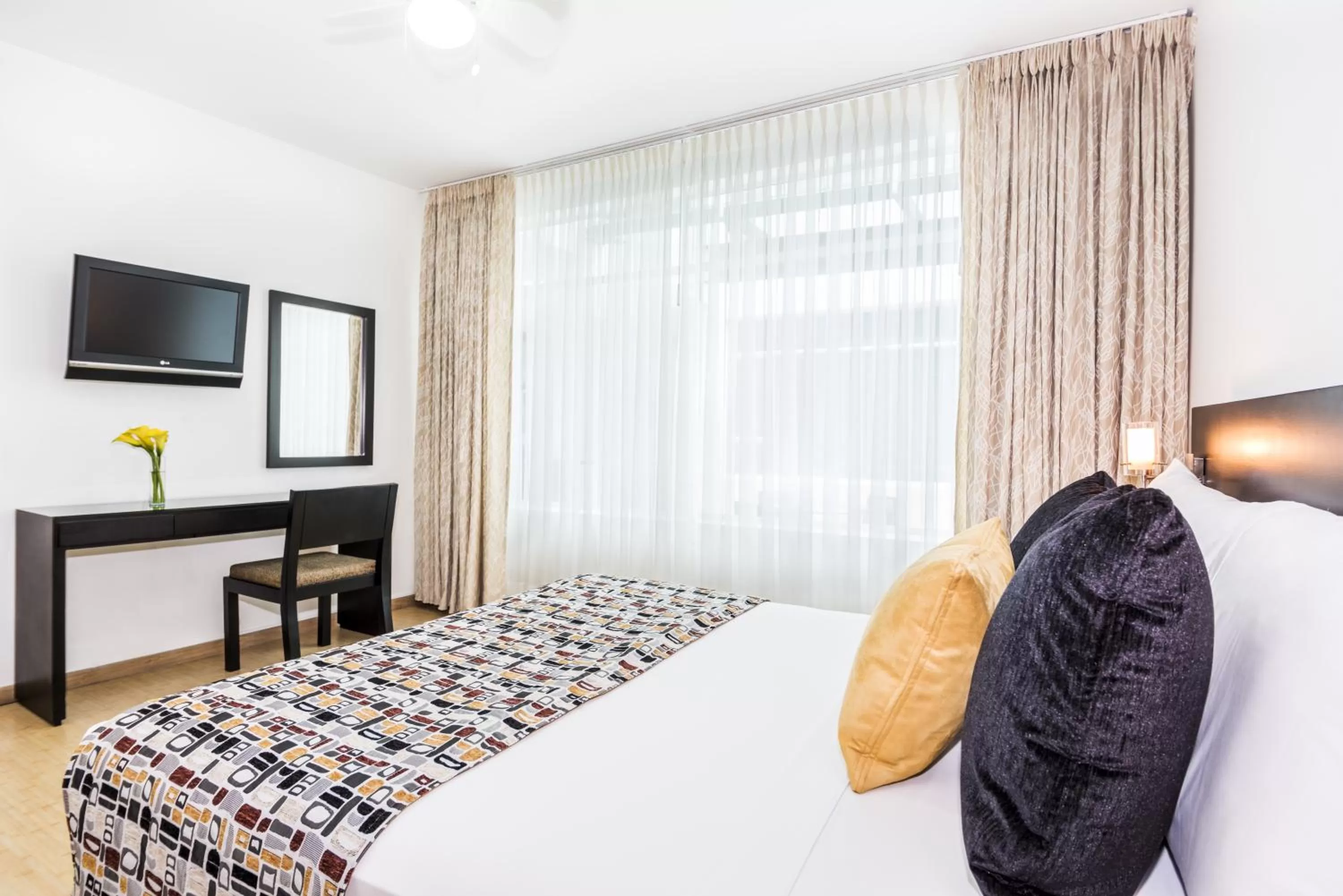 Bed in Hotel Asturias Medellin