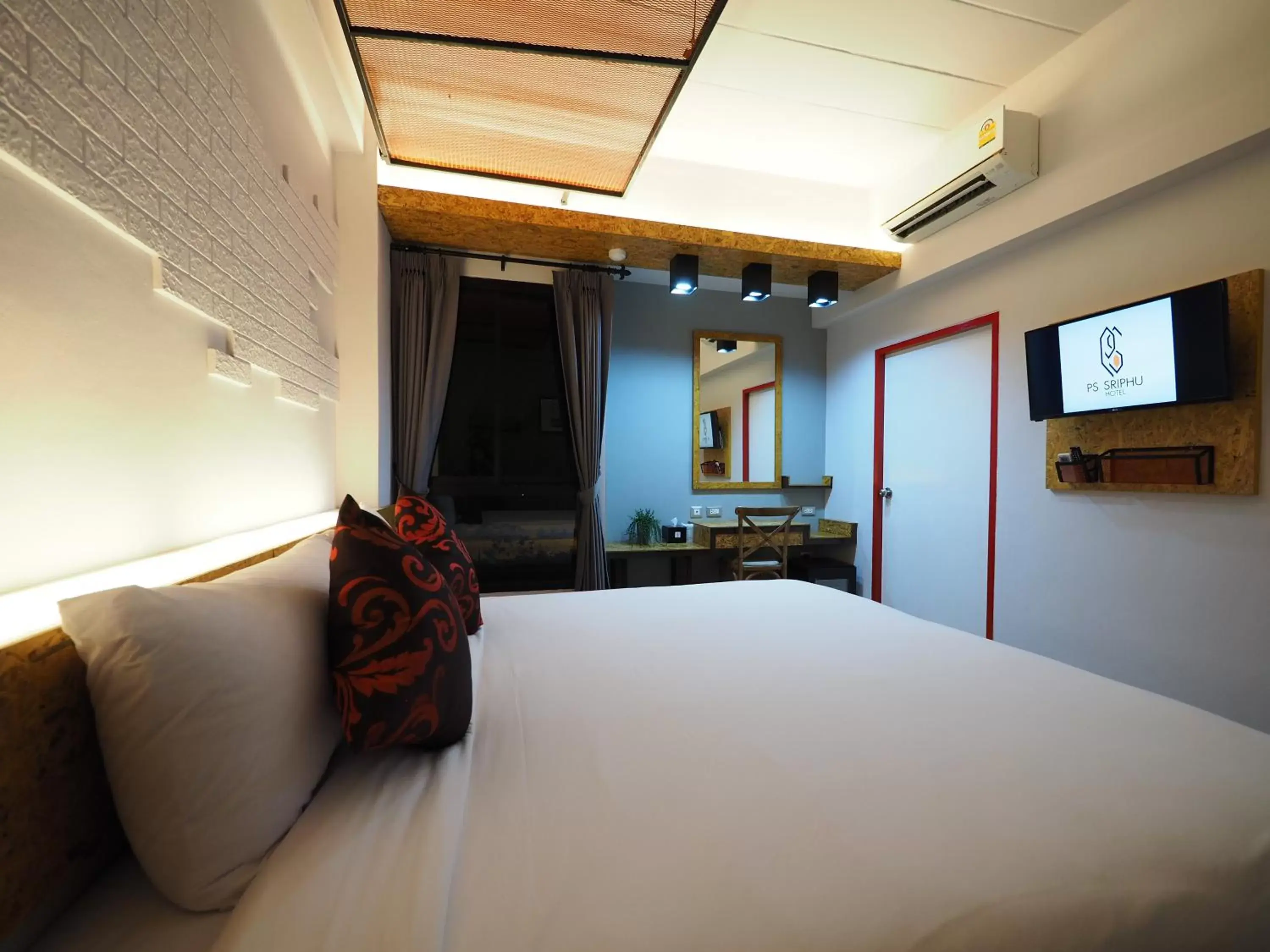 Bed in Ps Sriphu Hotel Bed in Ps Sriphu Hotel