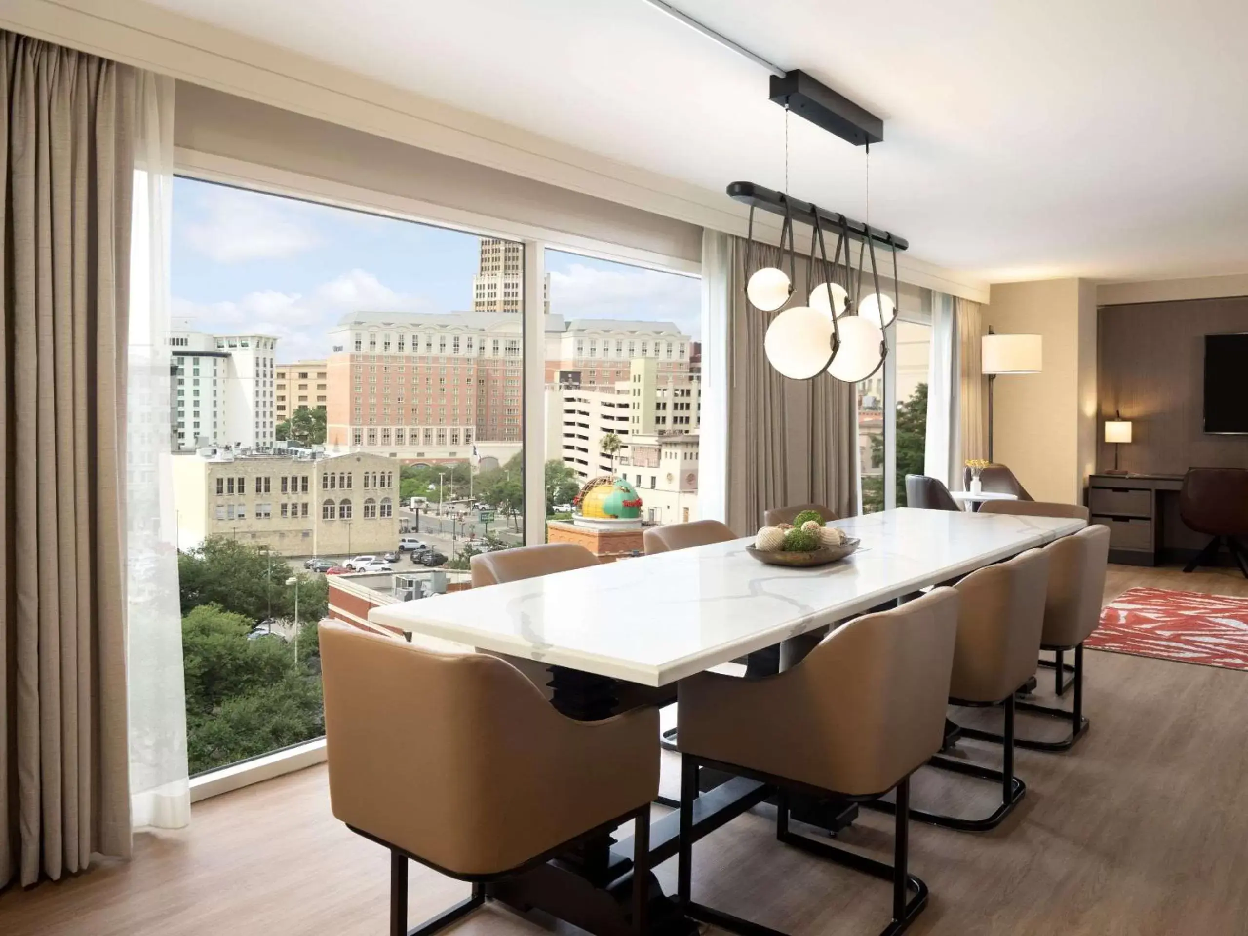 Photo of the whole room in Hyatt Regency San Antonio Riverwalk Photo of the whole room in Hyatt Regency San Antonio Riverwalk