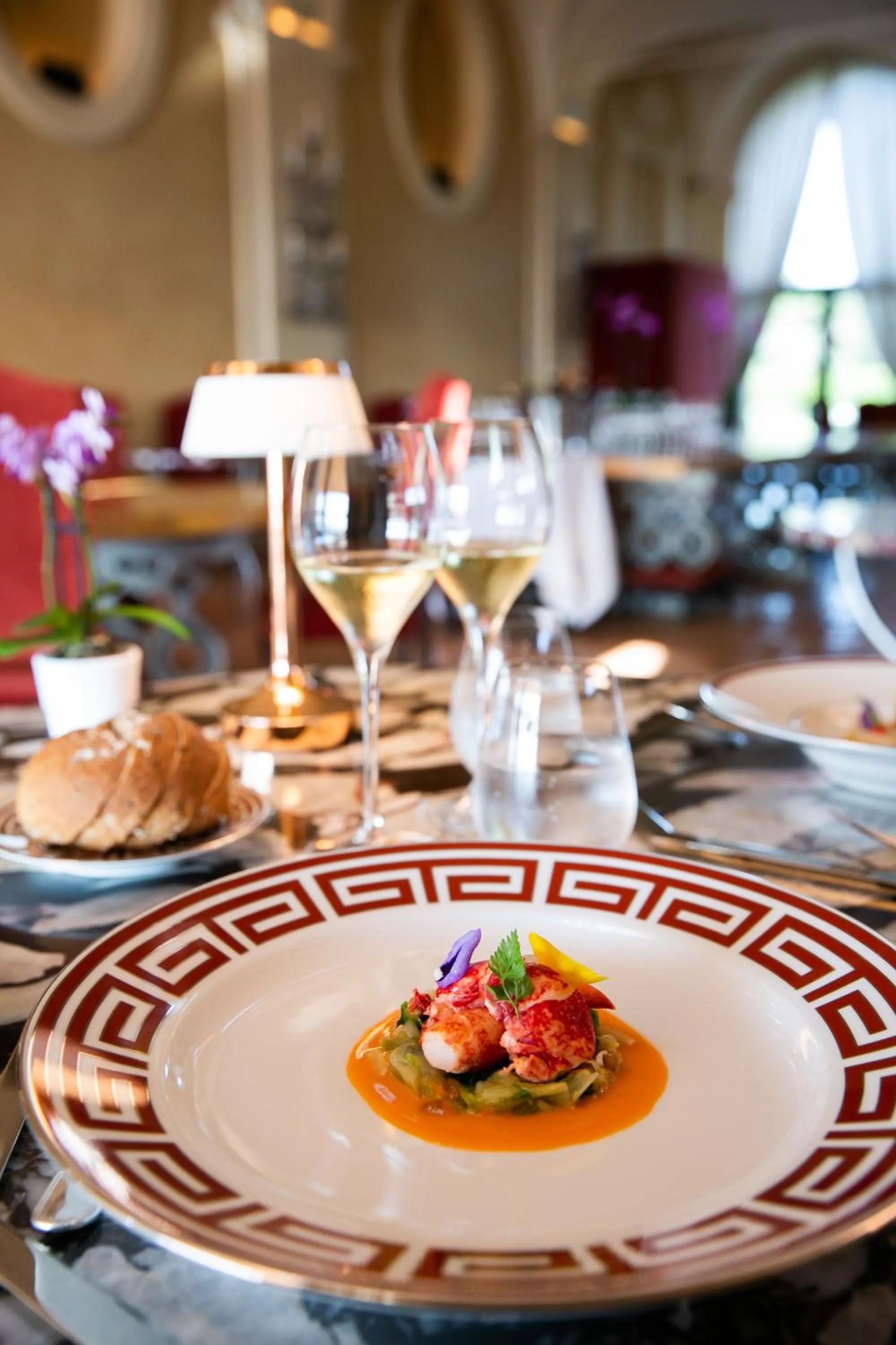 Food and drinks in La Posta Vecchia Hotel