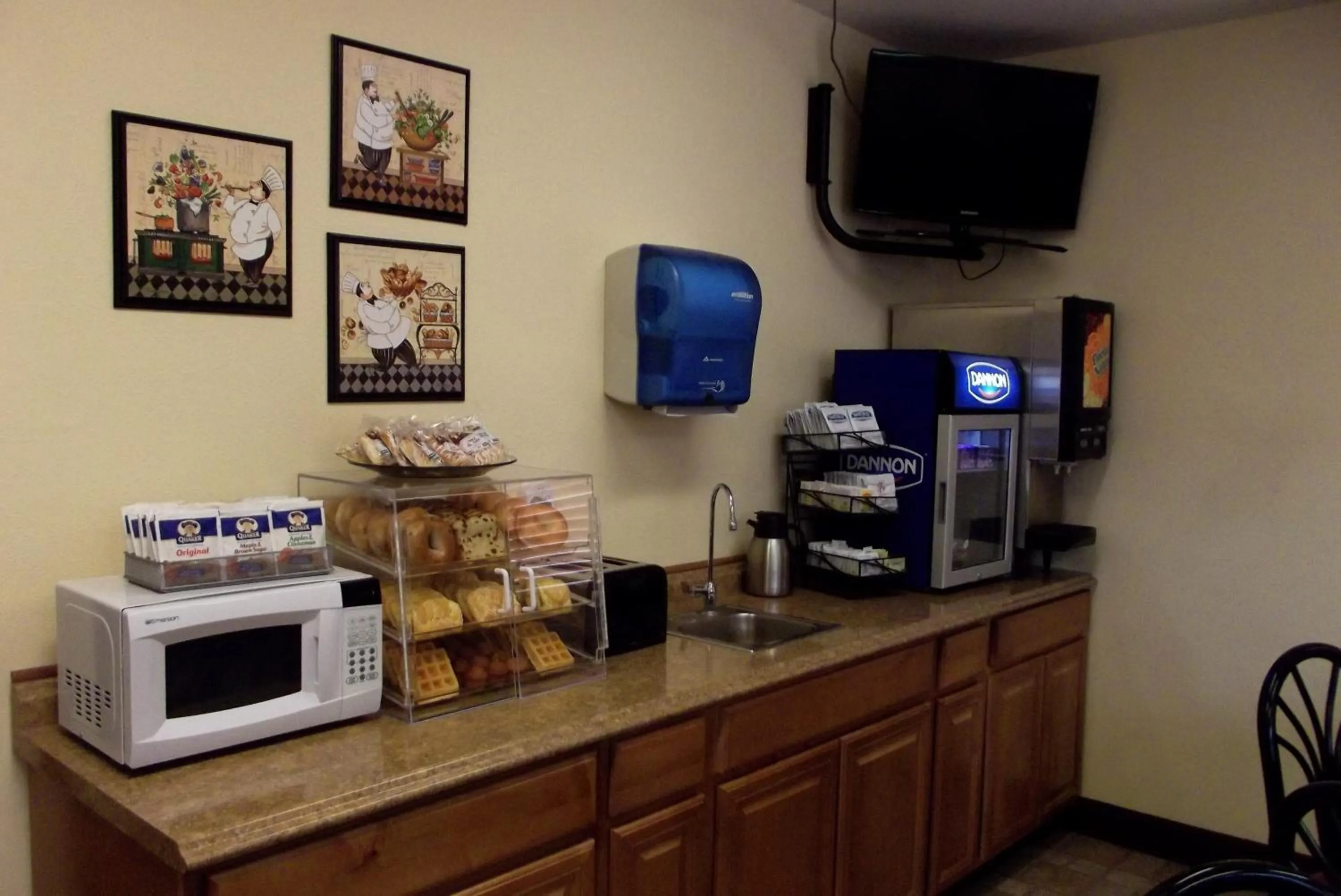 Food in Travelodge by Wyndham Elko NV