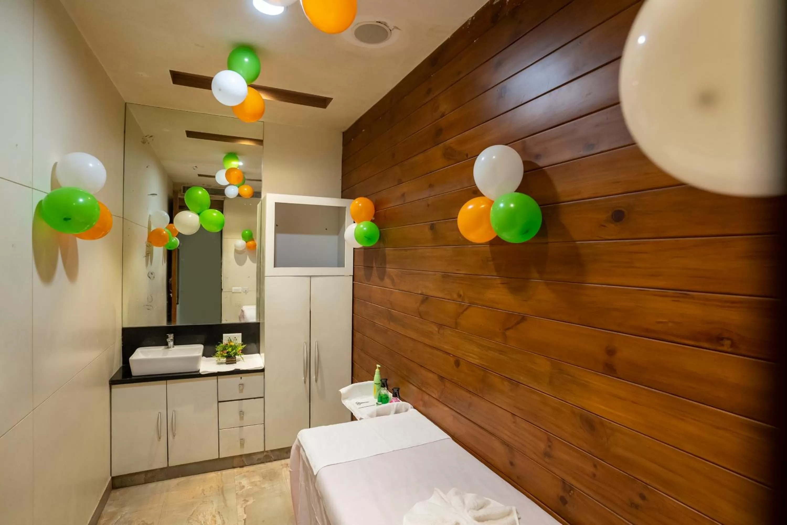 Spa and wellness centre/facilities in Celebrant Hotel