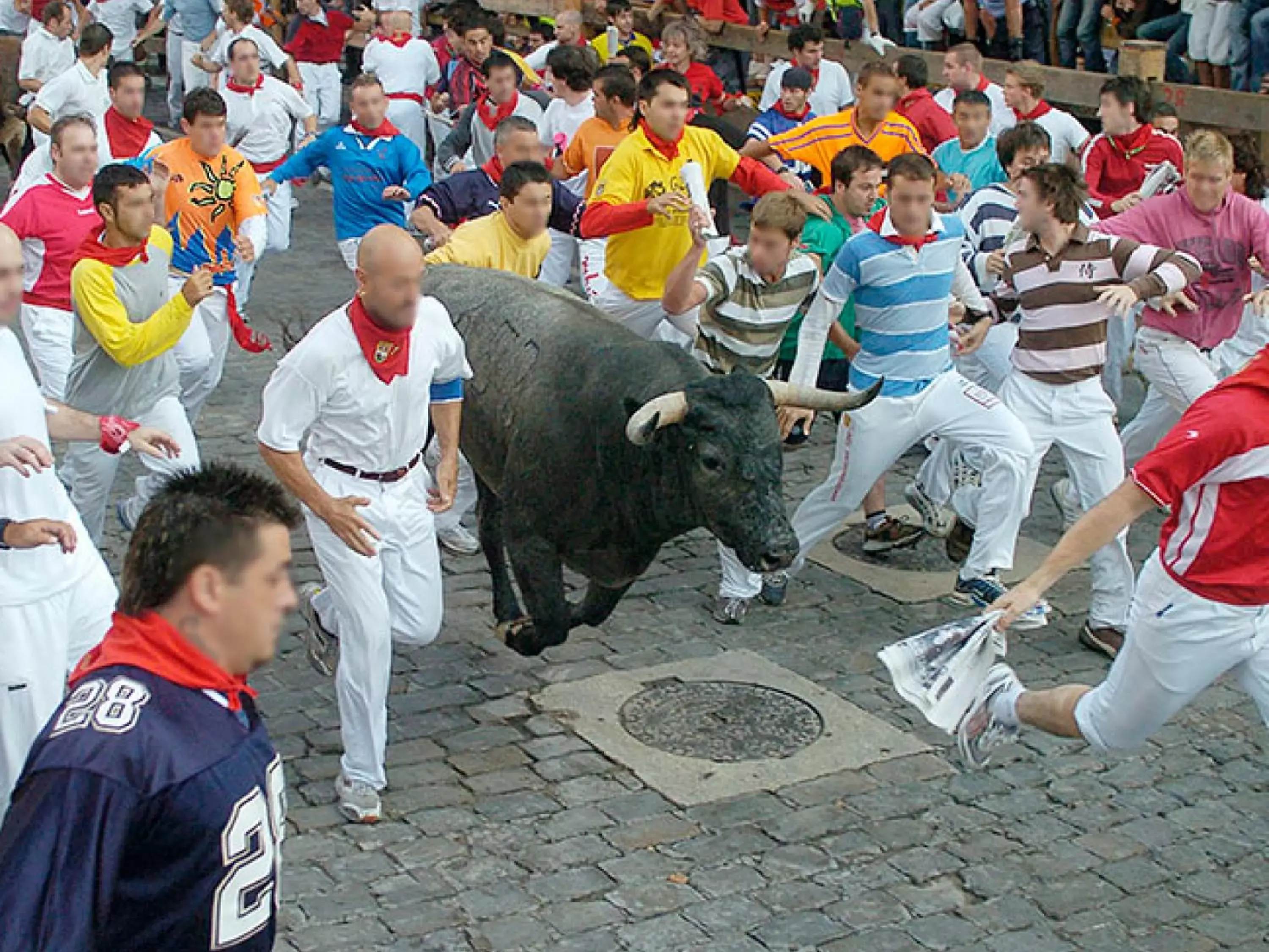 Activities, Children in Suites Pamplona Plaza