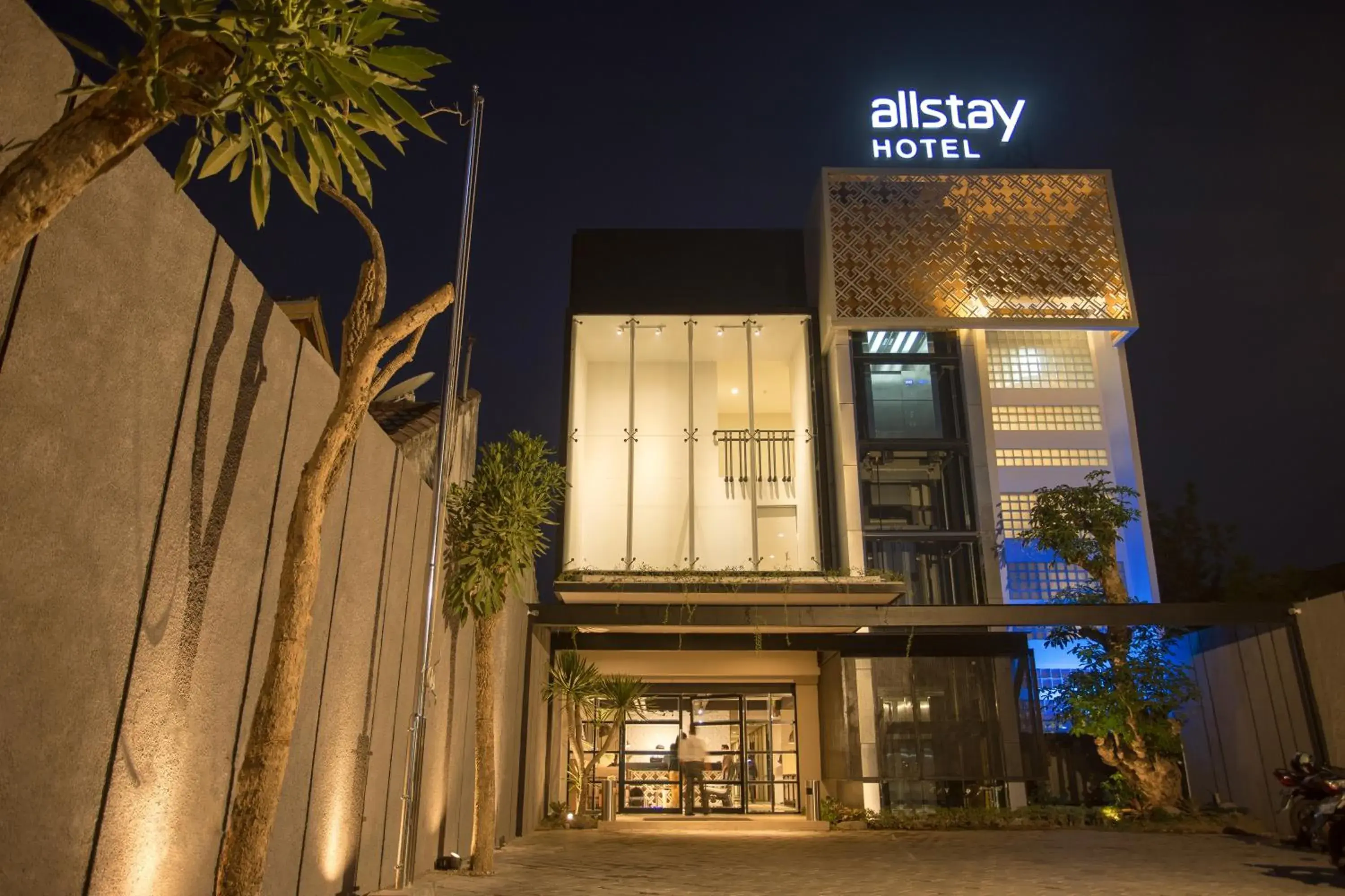 Staff in Allstay Ecotel Yogyakarta