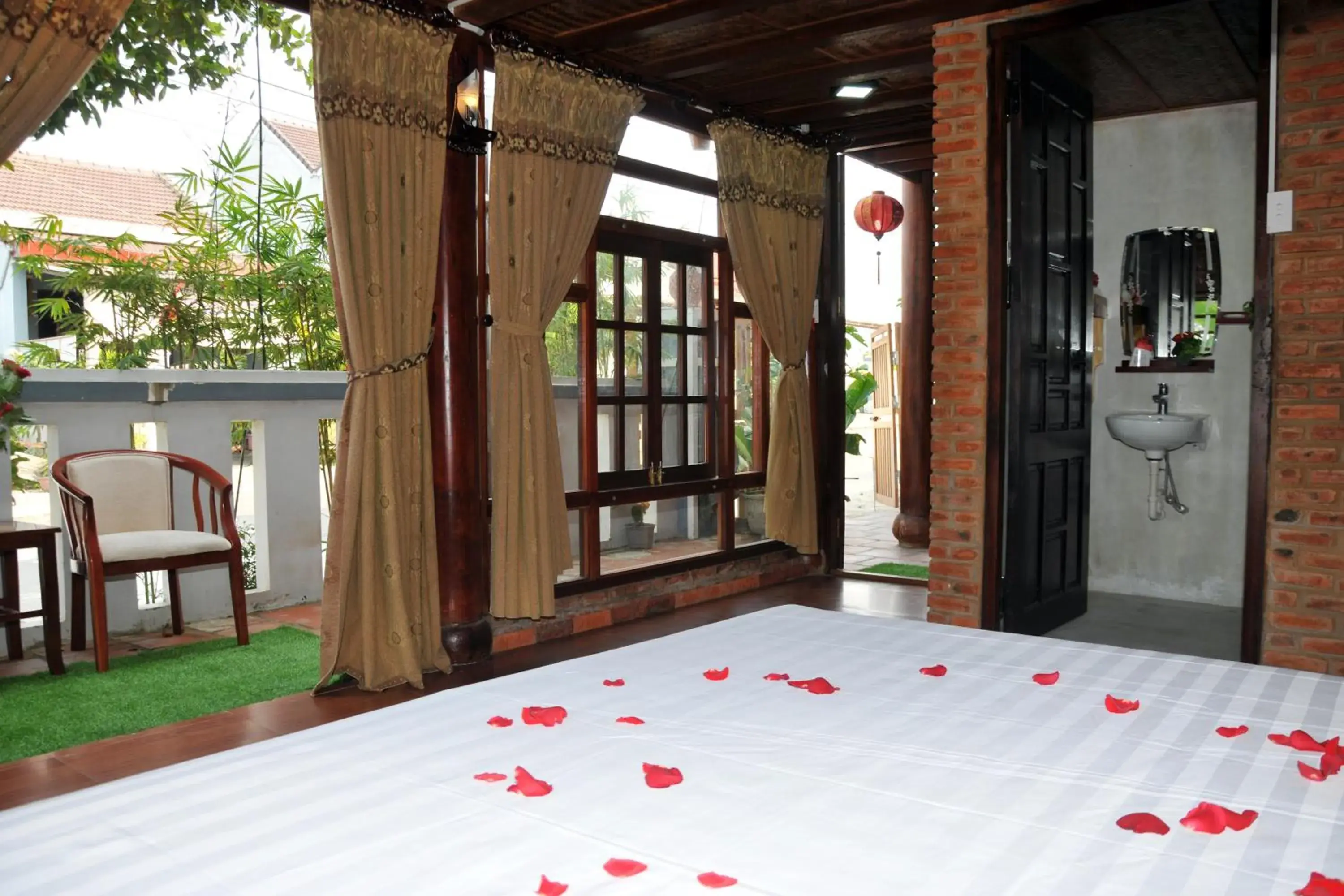 Bedroom, Bed in Seaside An Bang Homestay