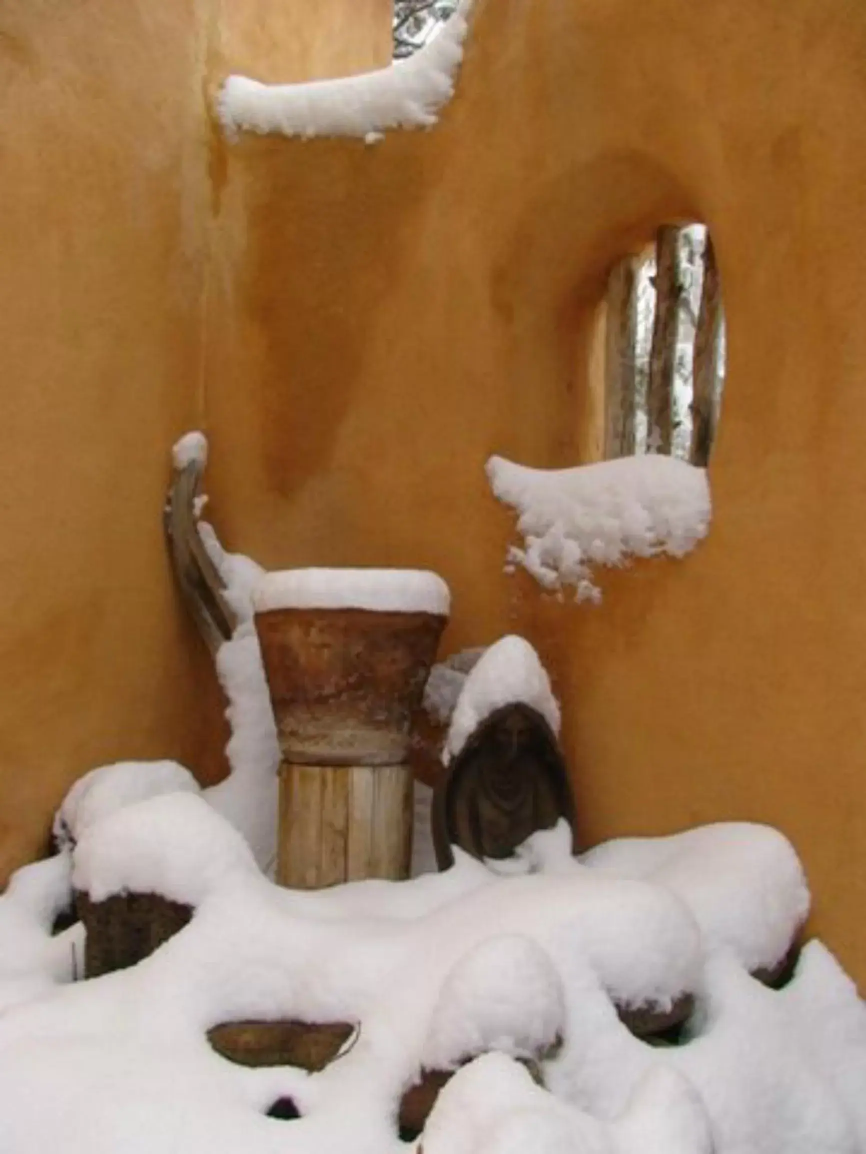 Facade/entrance in Old Taos Guesthouse B&B