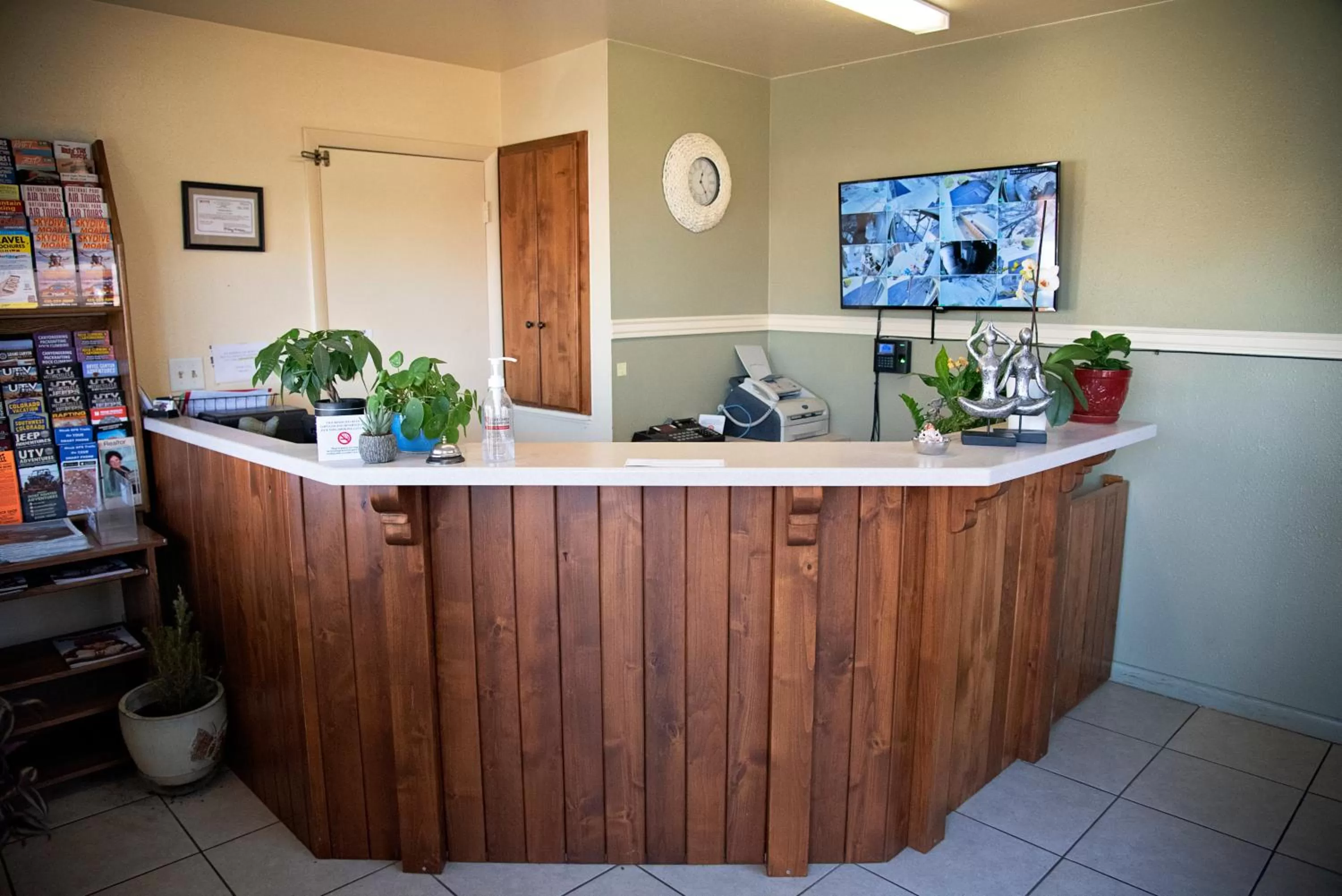 Lobby or reception in The Virginian Inn Moab Downtown