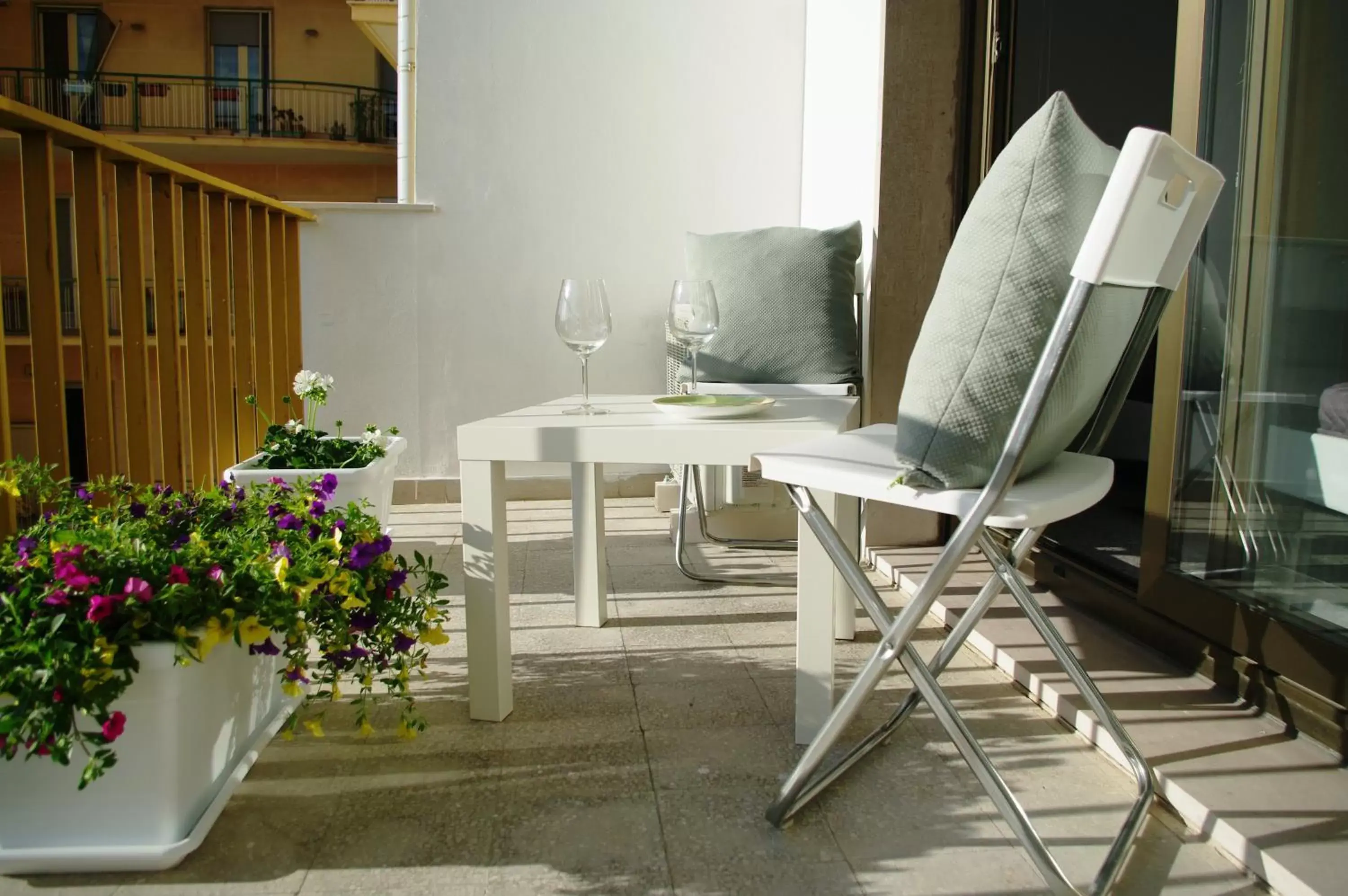 Patio, Dining Area in Business Home Piazza Cesare Battisti B&B Residence