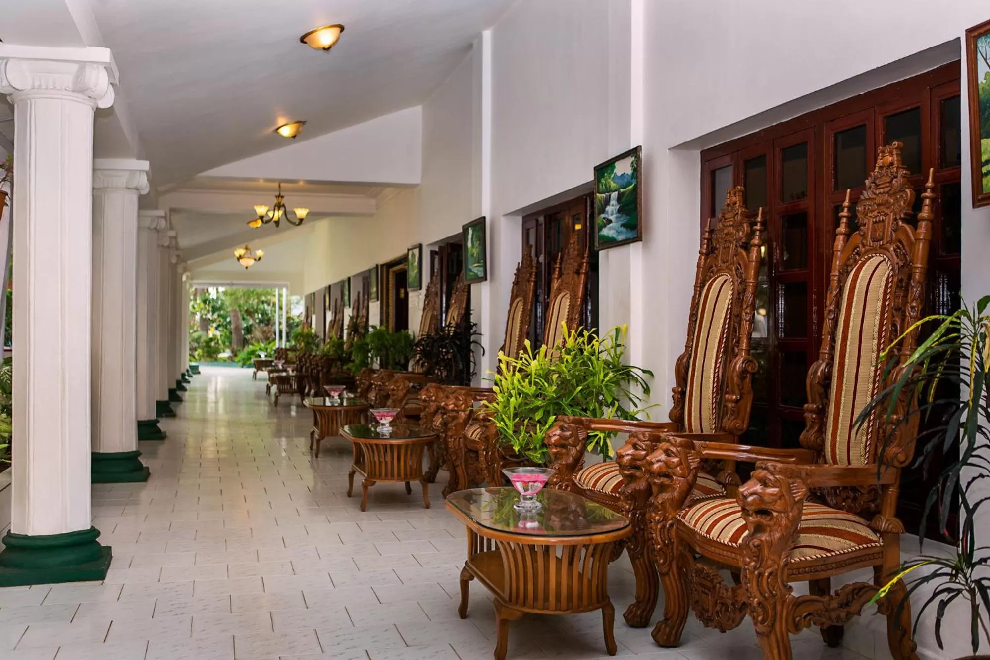 Restaurant/places to eat, Lobby/Reception in GReaT Trails Riverview Thanjavur By GRT Hotels
