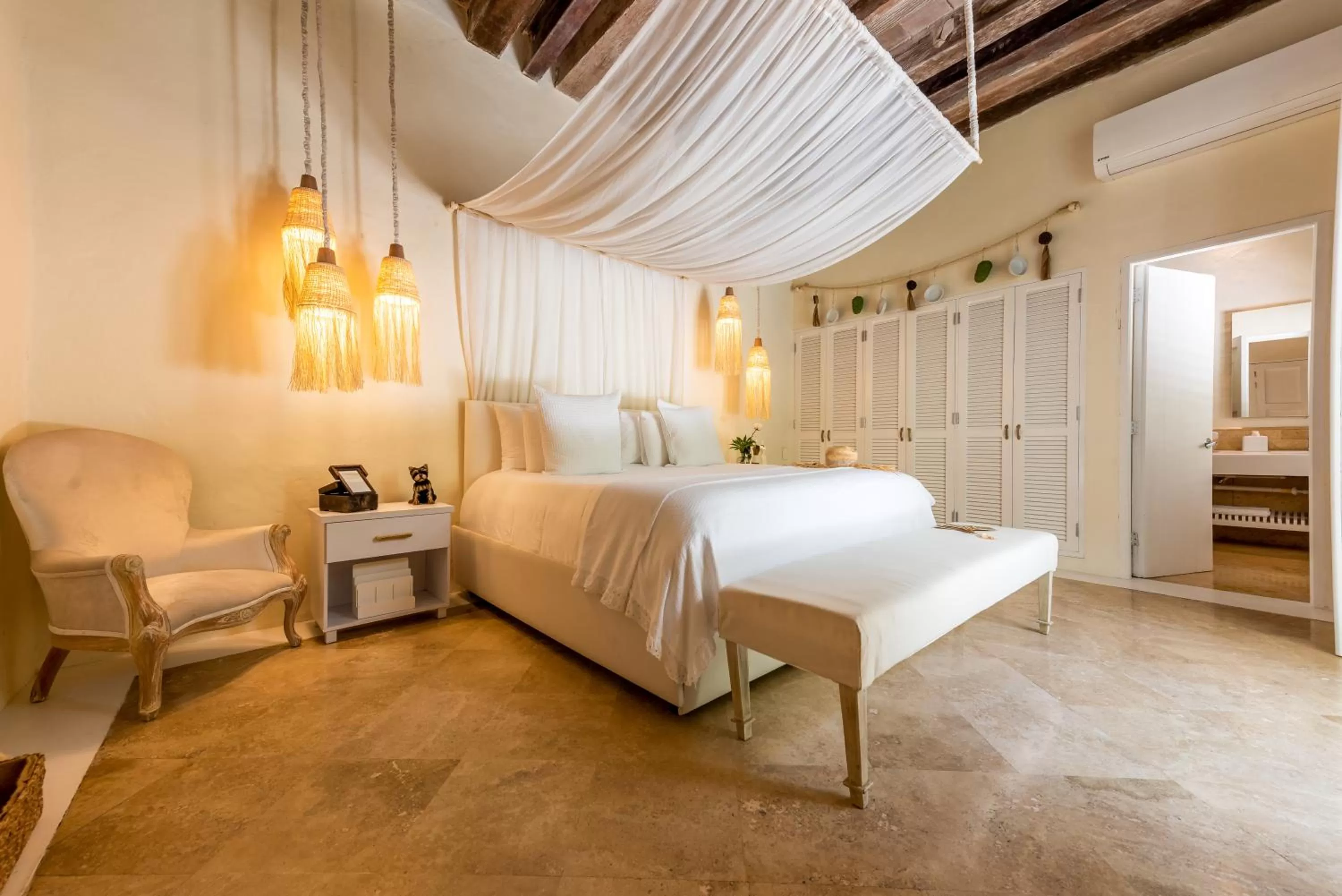 Bed in Casa Diluca Cartagena Hotel Boutique