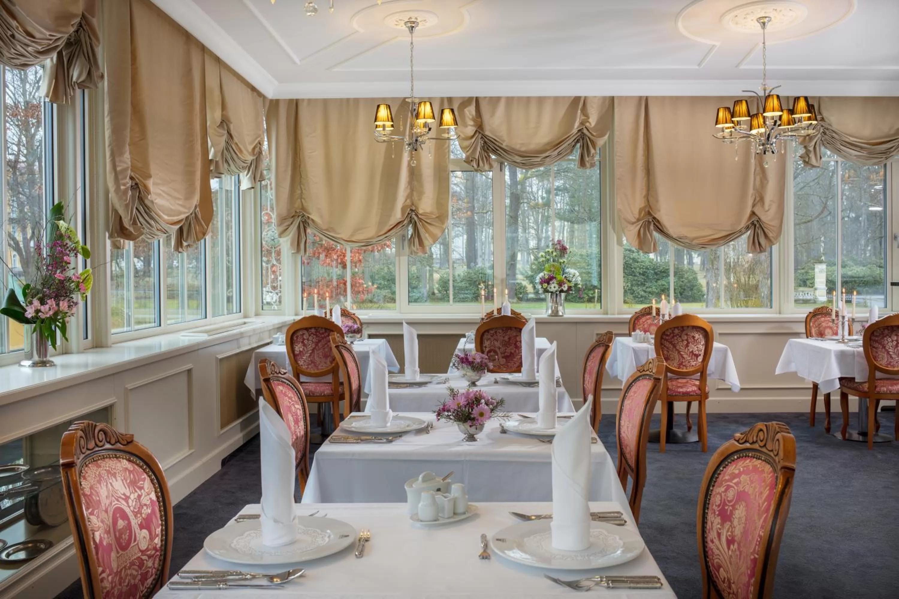 Restaurant/places to eat in Imperial Spa & Kurhotel