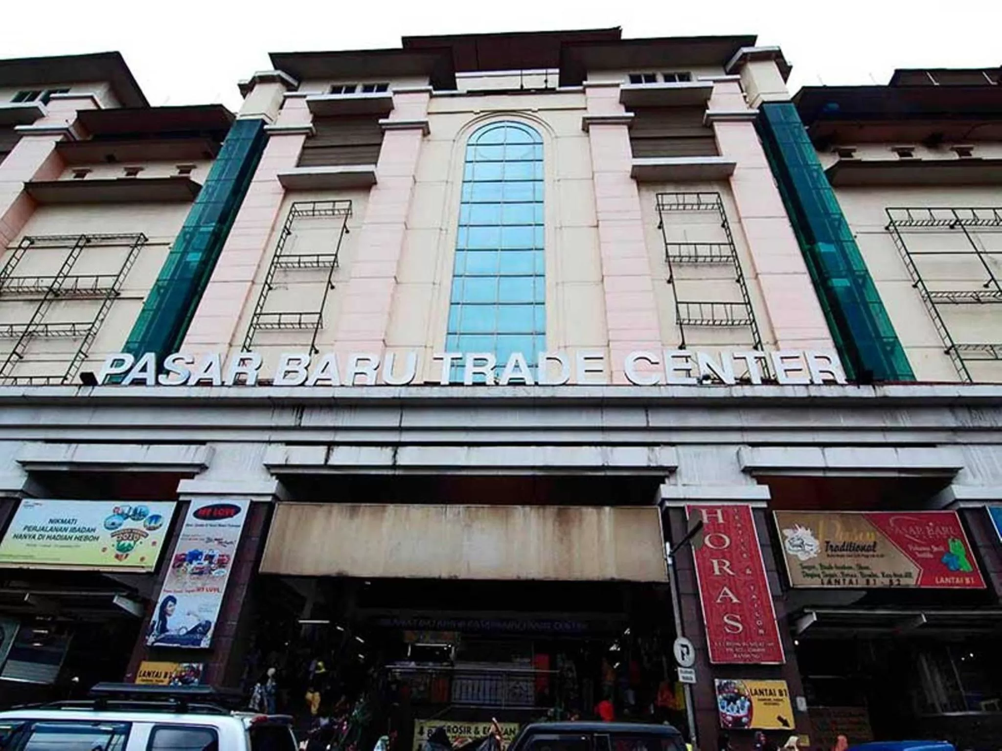 Nearby landmark in Grand Pasundan Convention Hotel