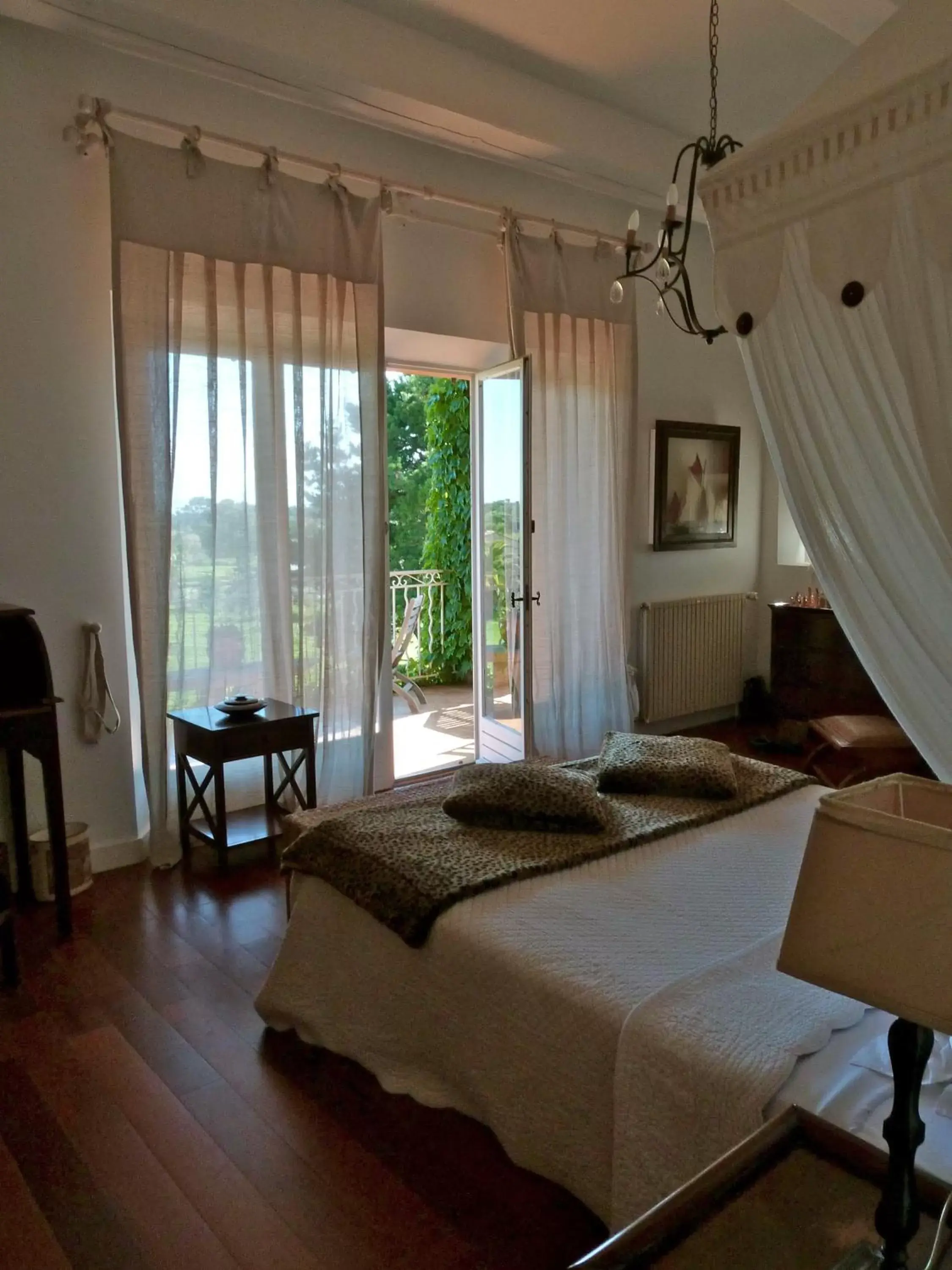 Photo of the whole room, Bed in VILLA MERCEDES B&b