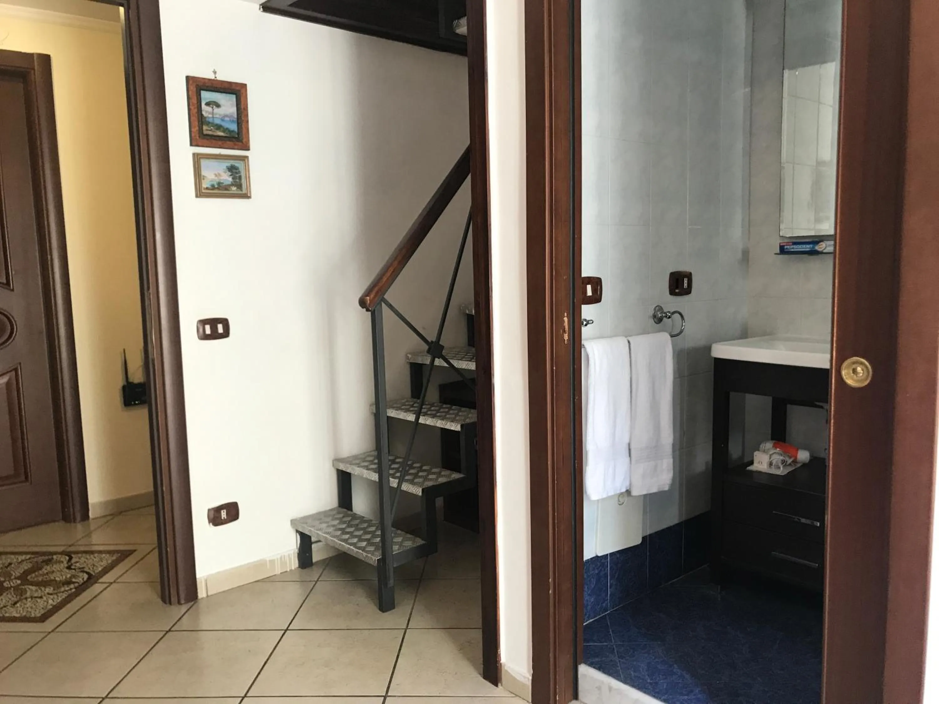 Photo of the whole room in B&B Art Suite Principe Umberto