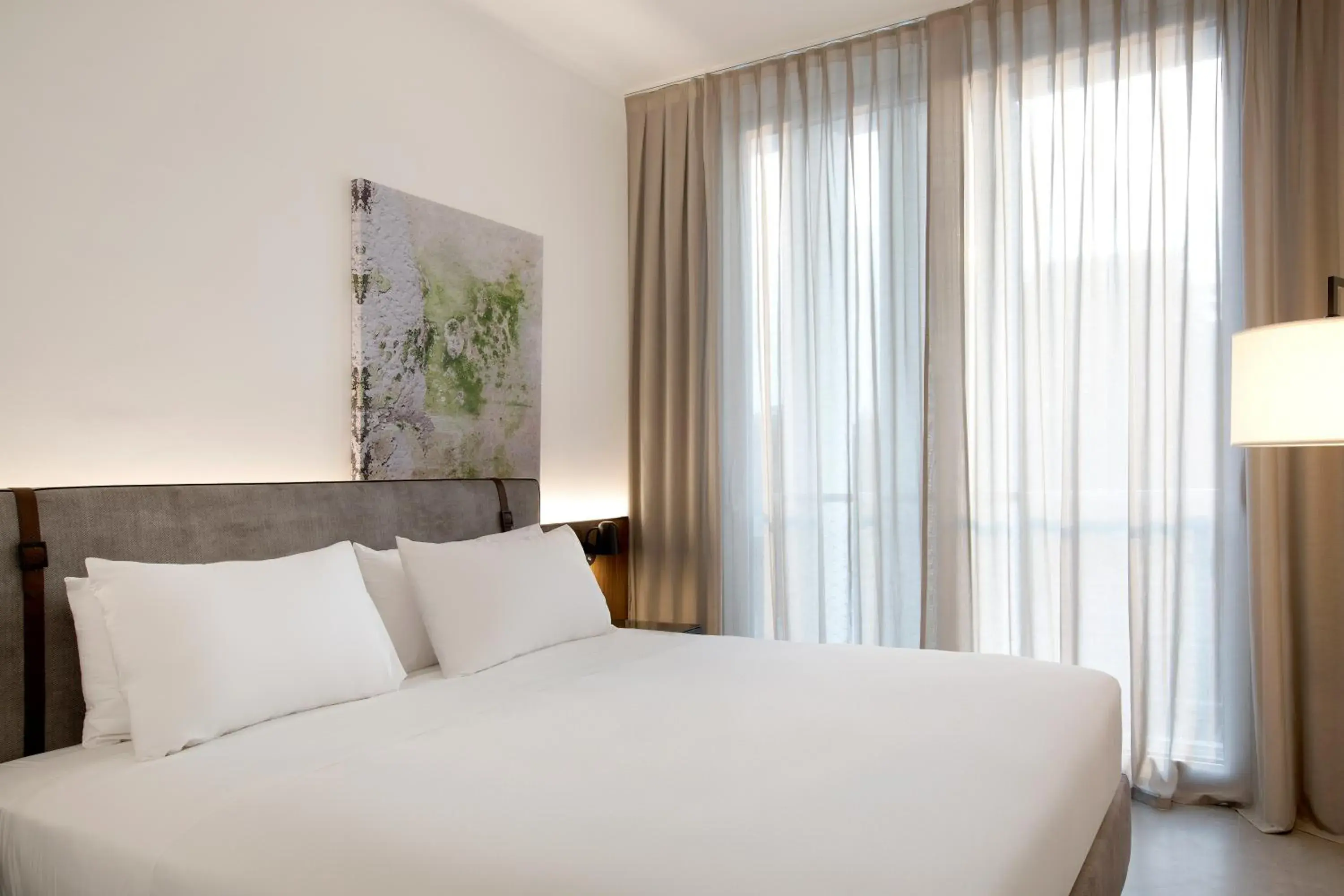 Bed in J Hotel Bed in J Hotel