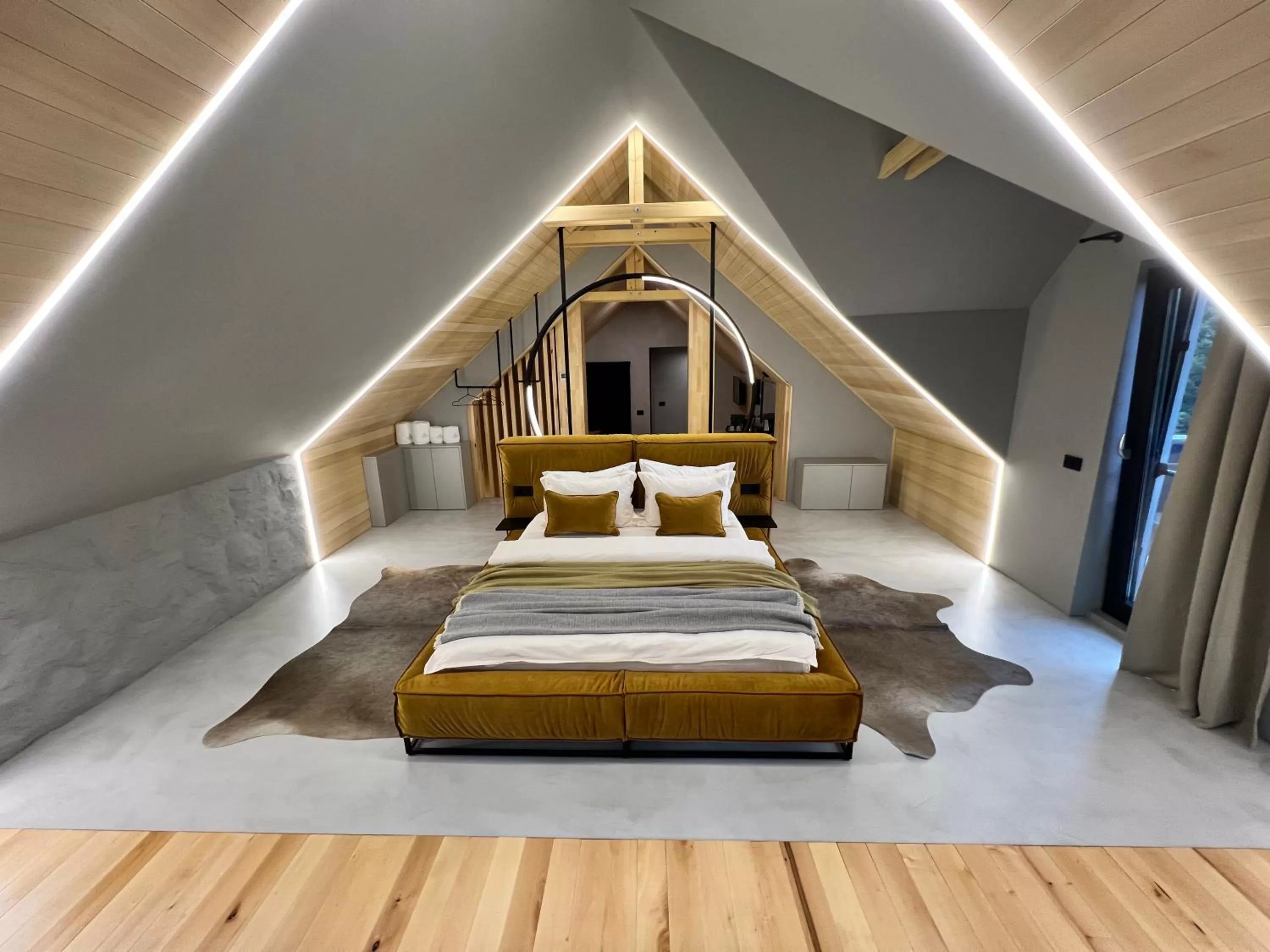Photo of the whole room, Bed in Garden Retreat Junior
