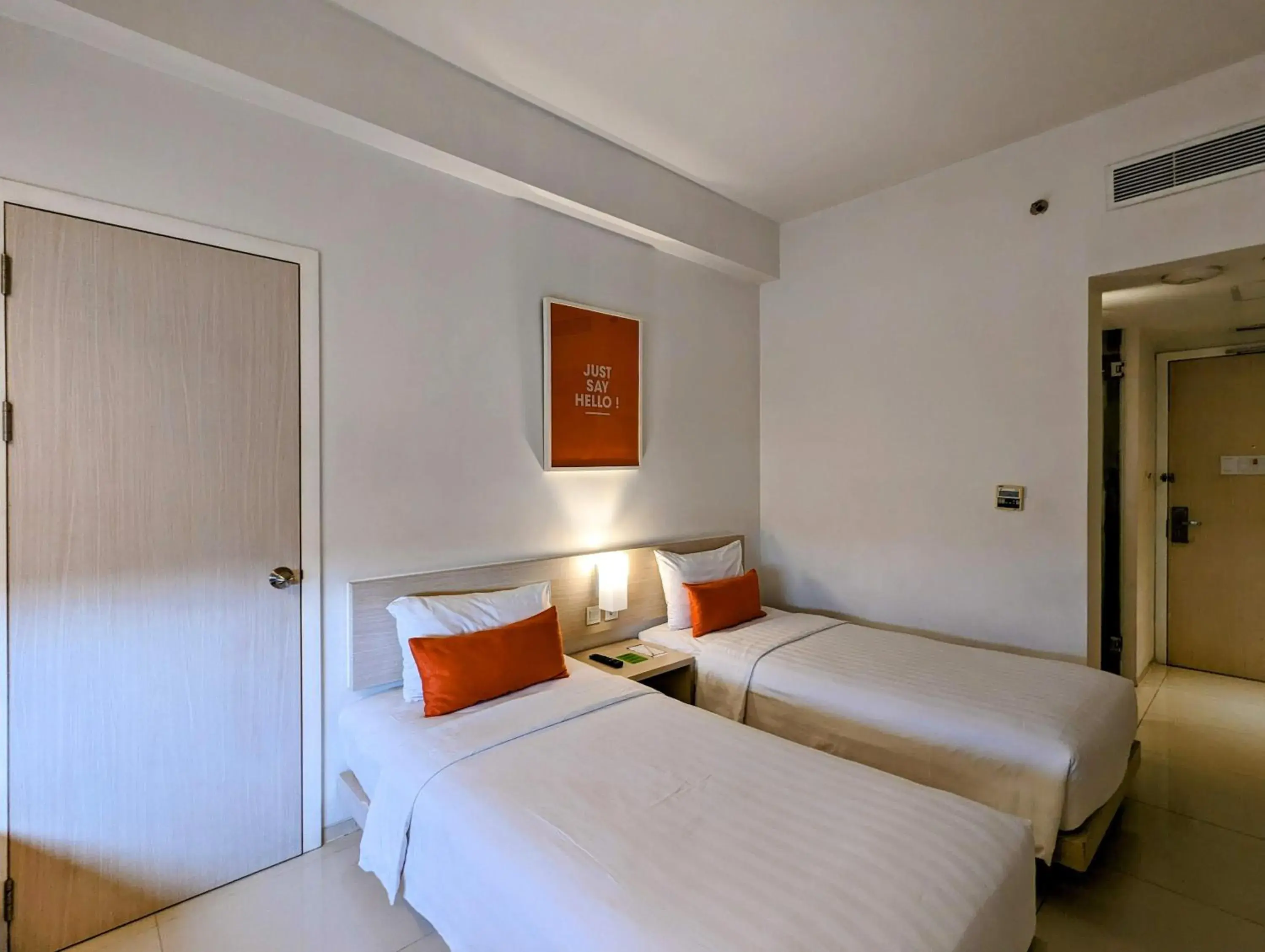 City view, Bed in Zuri Express Lippo Cikarang Hotel