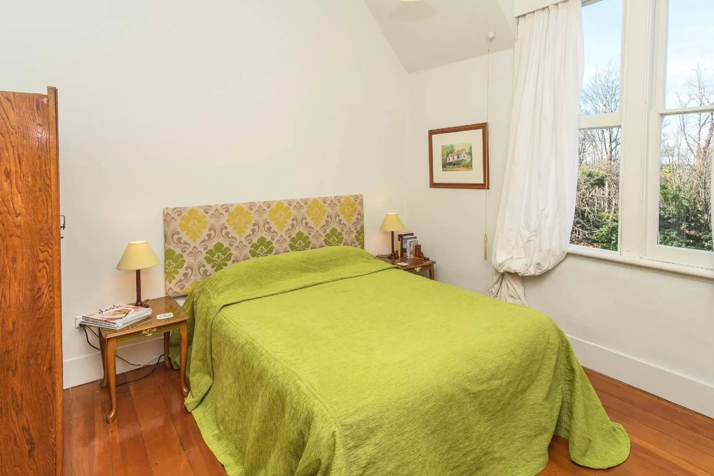 Double Room - Nanny's Room in Waikonini Homestead Double Room - Nanny's Room in Waikonini Homestead