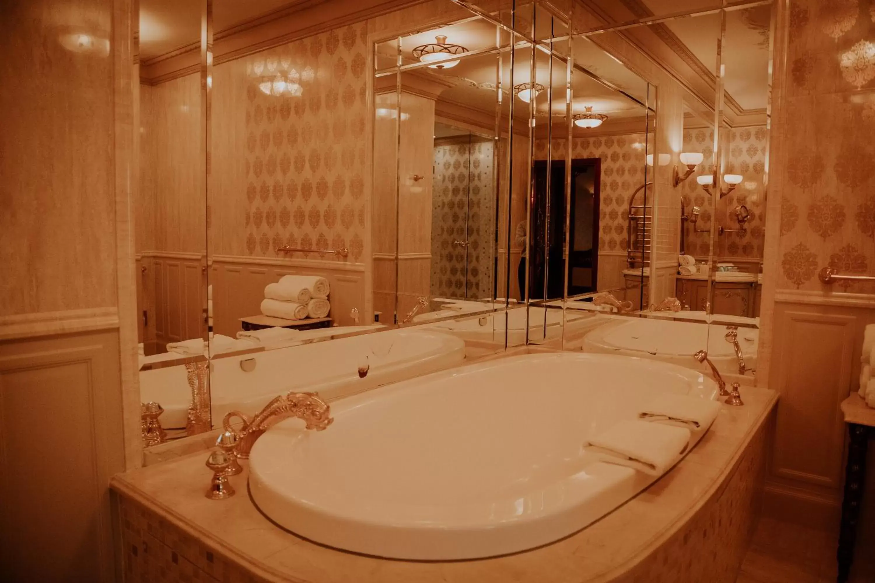Bathroom in Royal Casino SPA & Hotel Resort