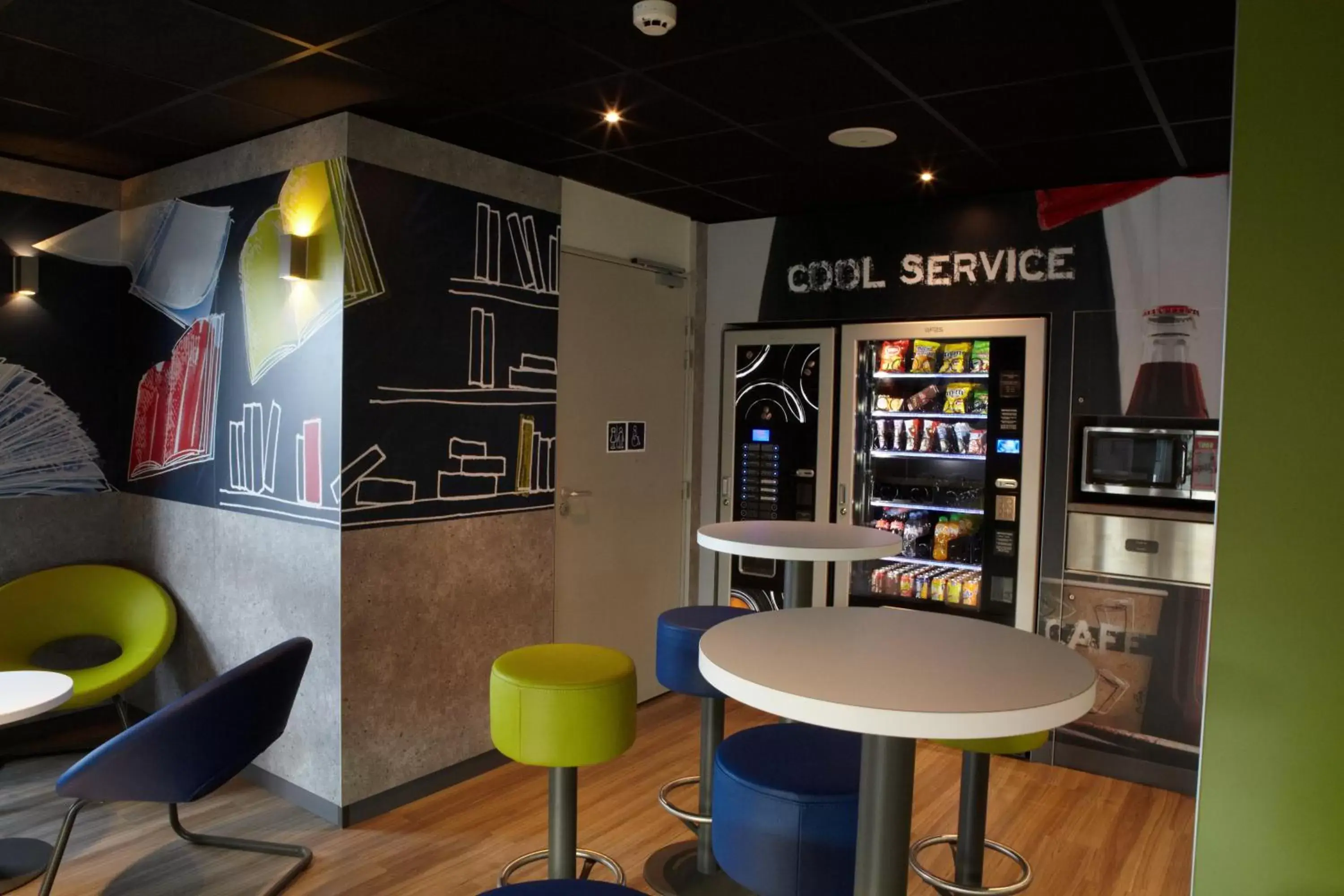 Lounge or bar, Lounge/Bar in ibis budget Pontarlier