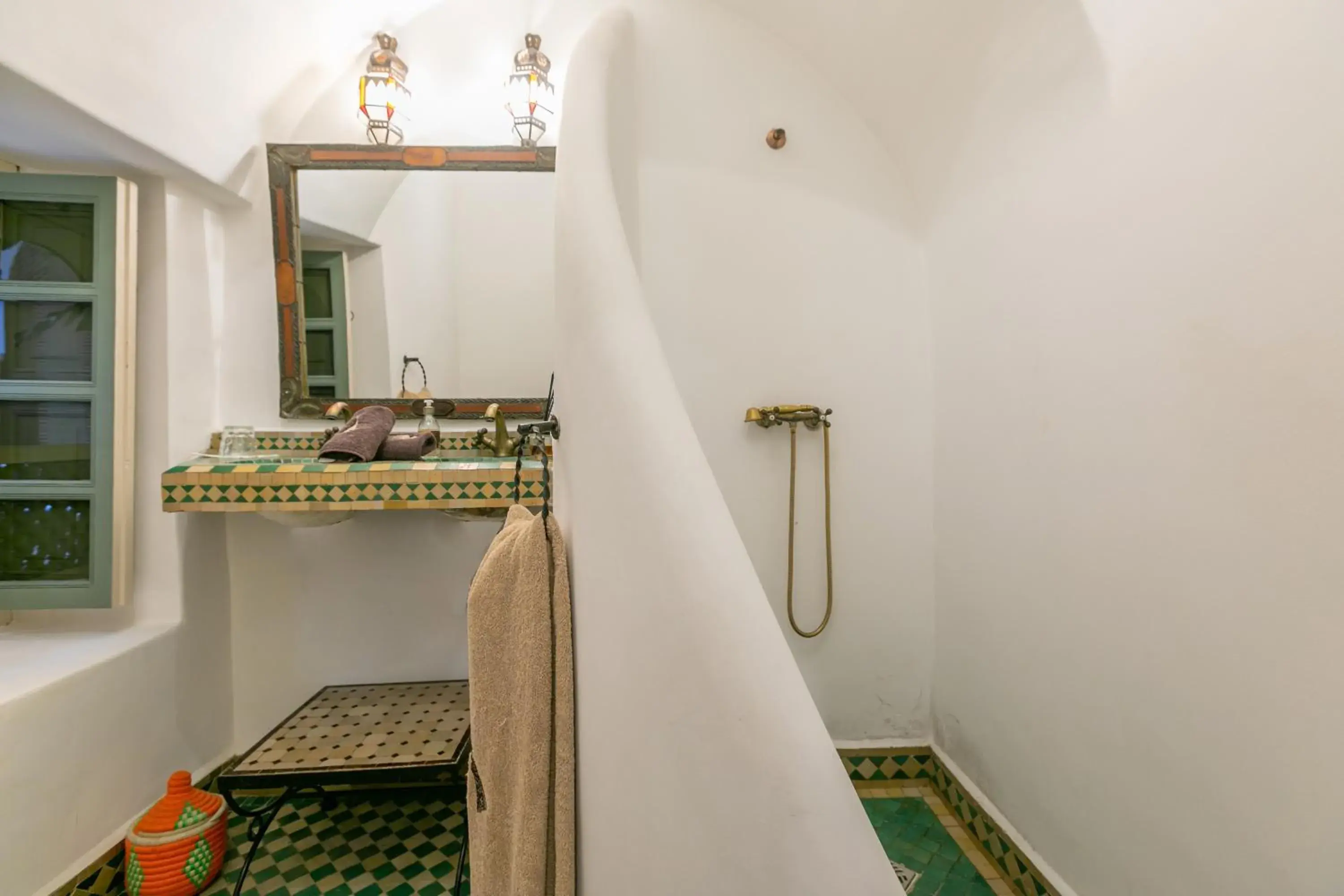 Shower, Bathroom in Riad Les Trois Palmiers El Bacha