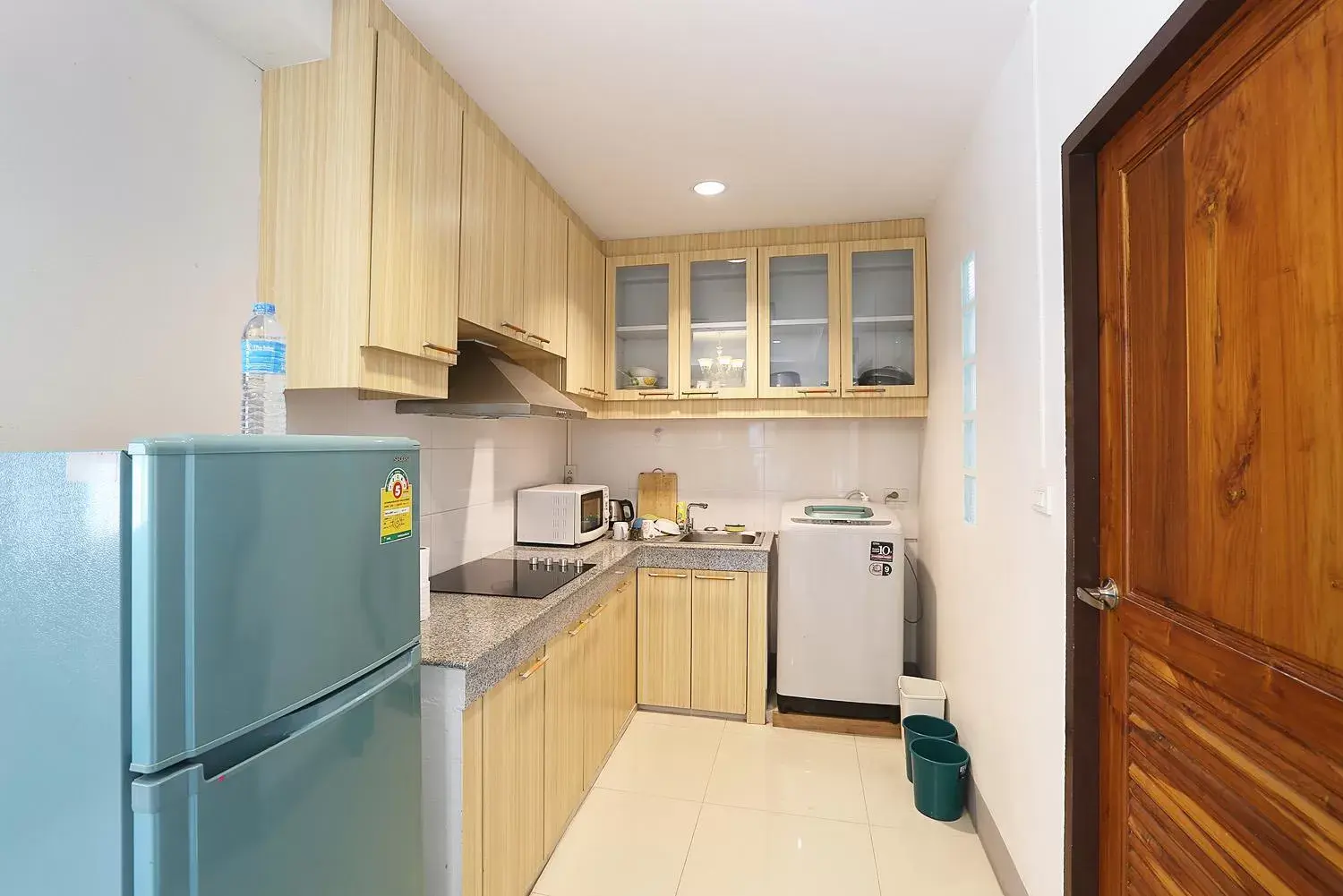 Kitchen/Kitchenette in V Place Residence