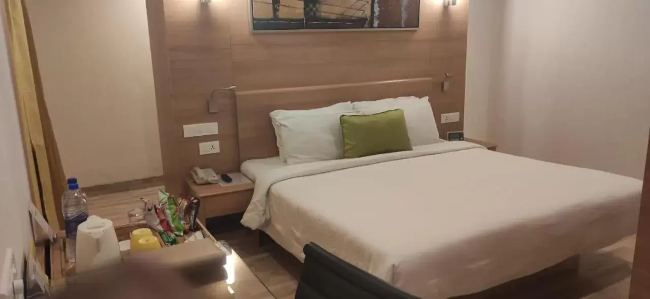 Bed in Lemon Tree Hotel Coimbatore
