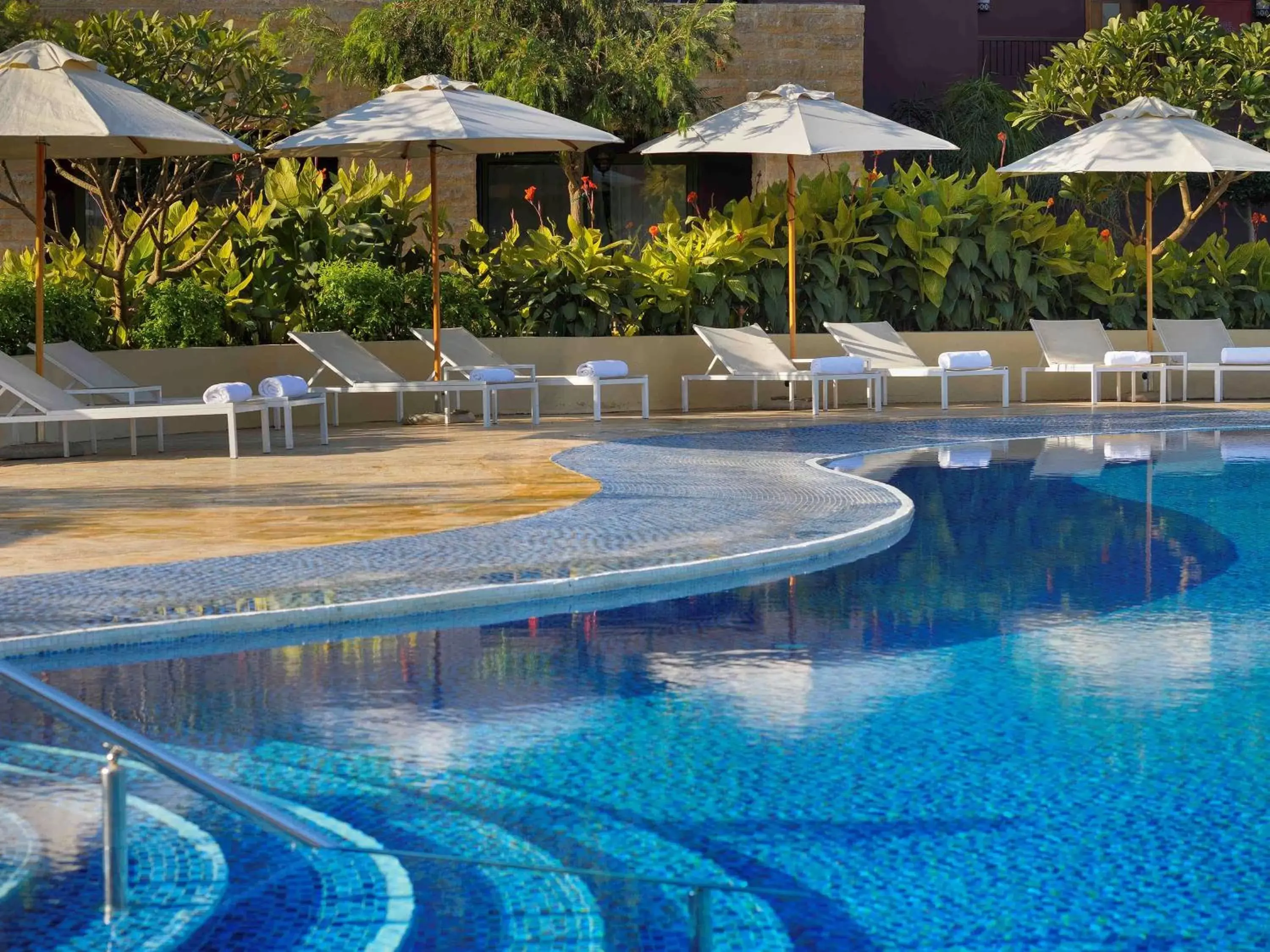 Photo of the whole room, Swimming Pool in Movenpick Resort & Spa Tala Bay Aqaba