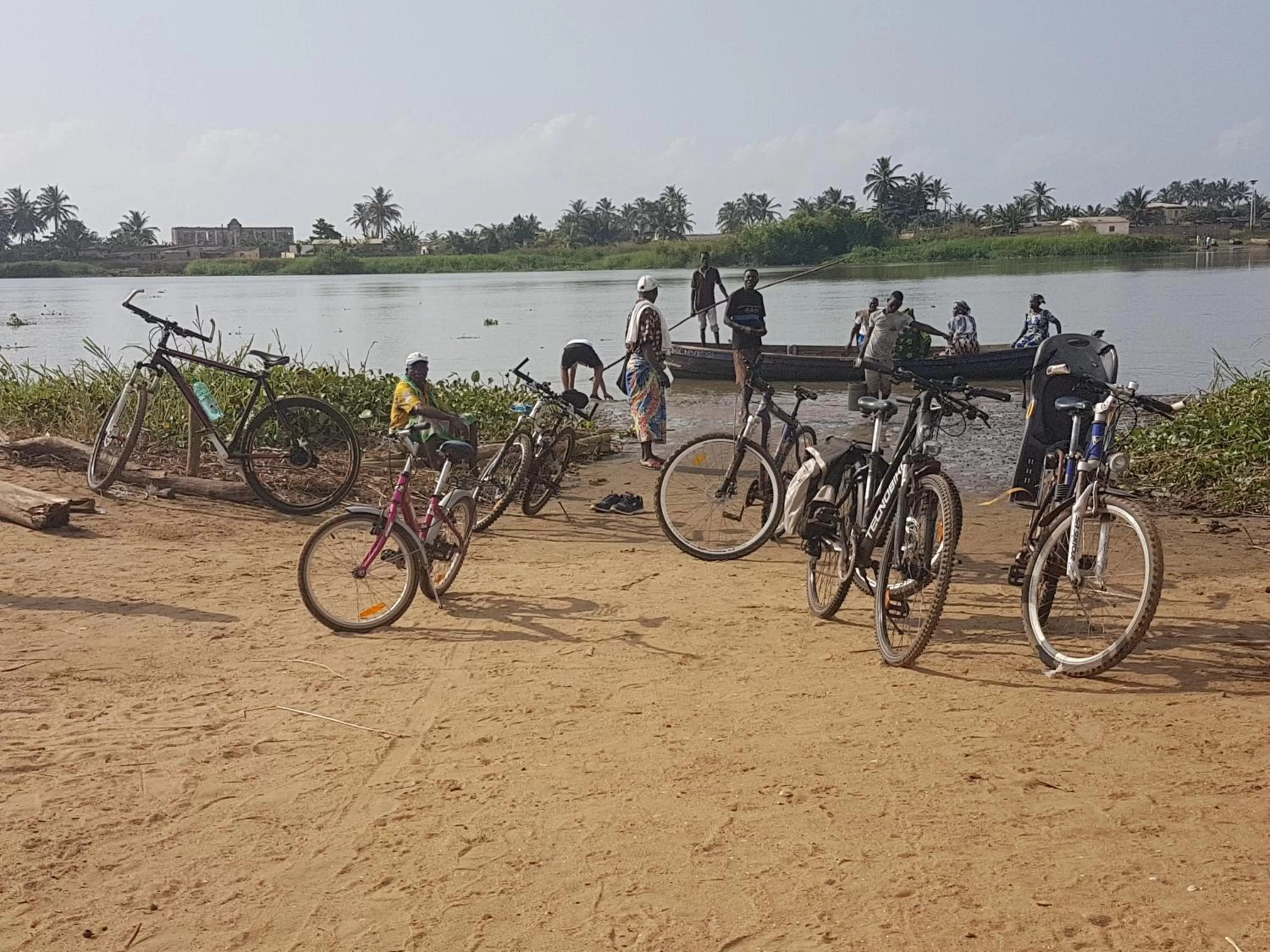 Canoeing in Ramaya Auberge Espagnole