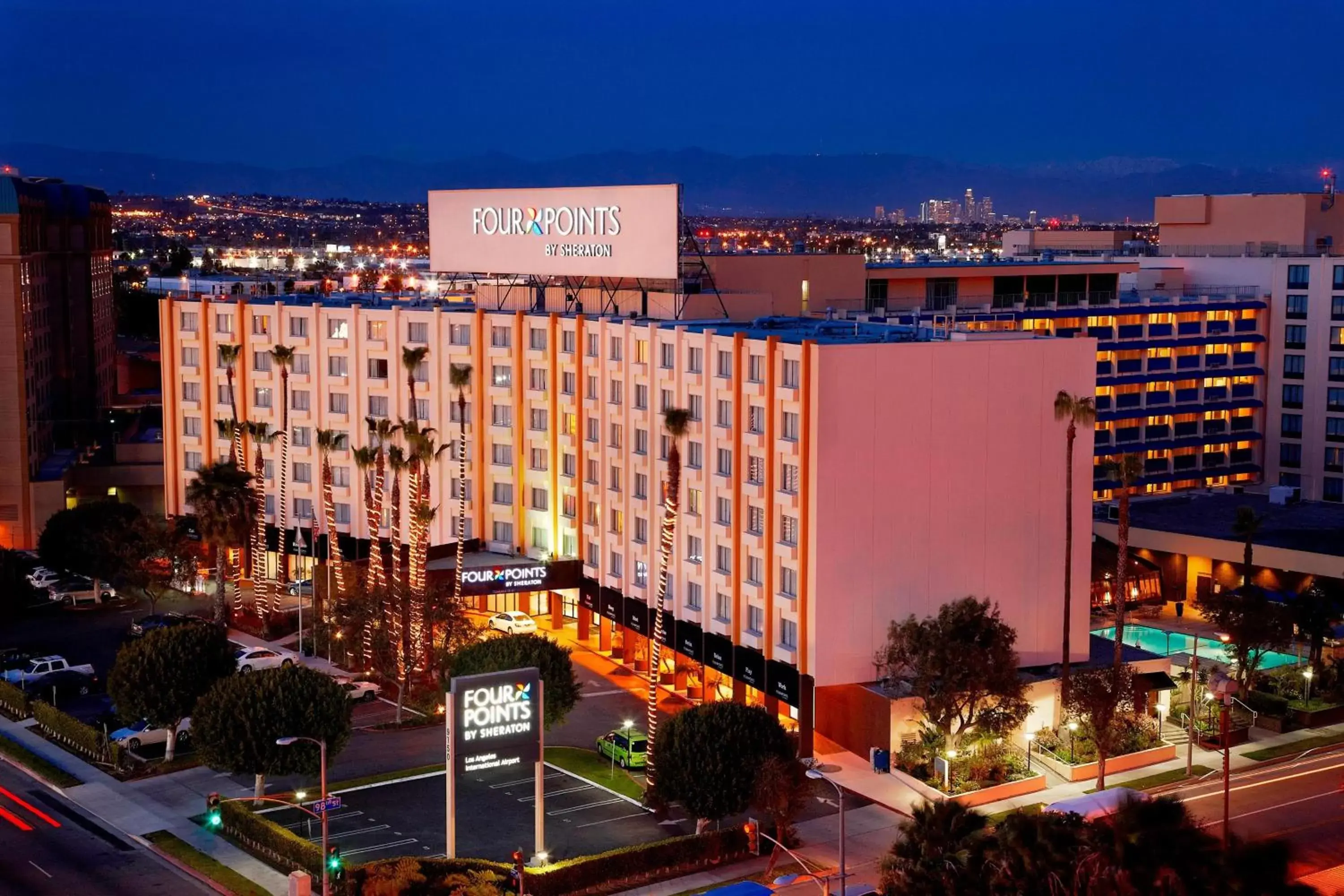 Property building in Four Points by Sheraton Los Angeles International Airport