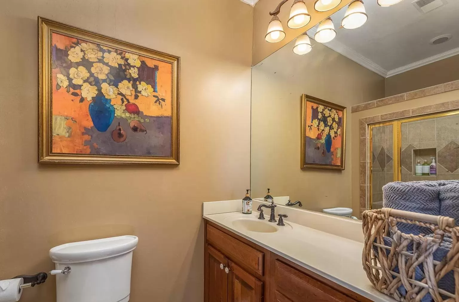 Shower in Wildflower Ranch Inn